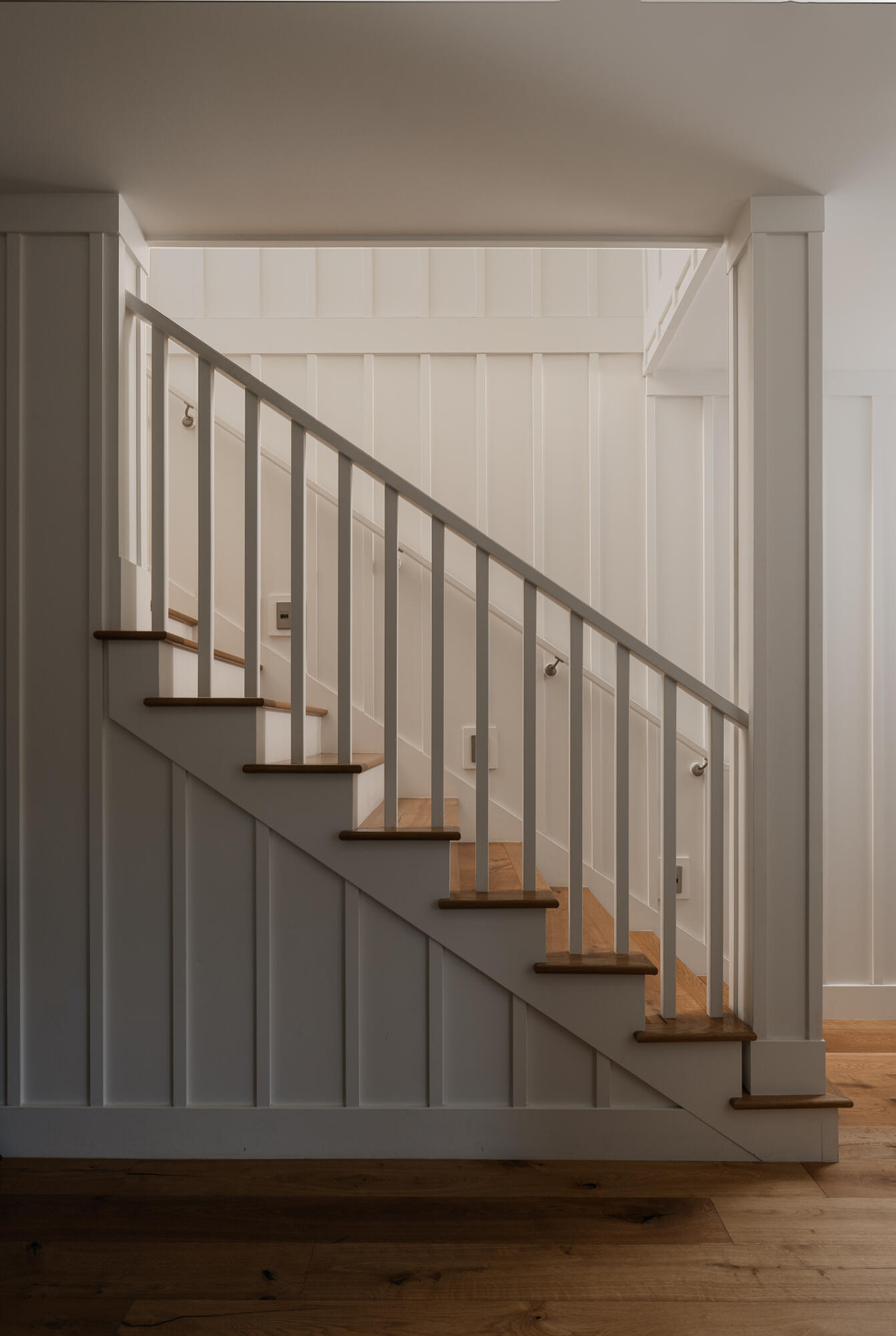 122 W Yanonali Street