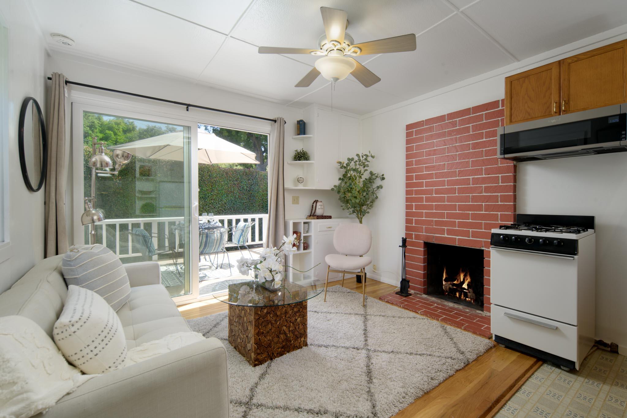 2535/2605 Bath Street