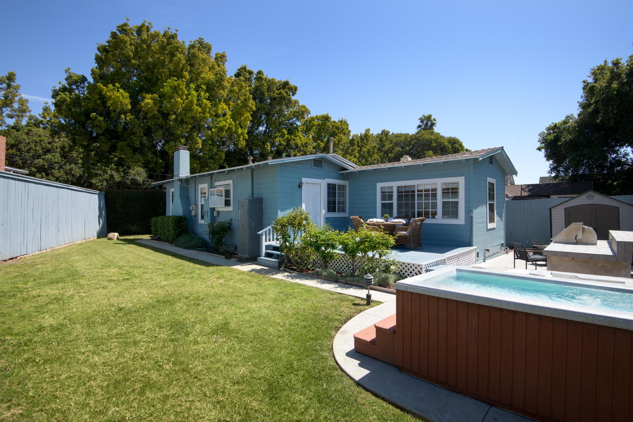 2535/2605 Bath Street