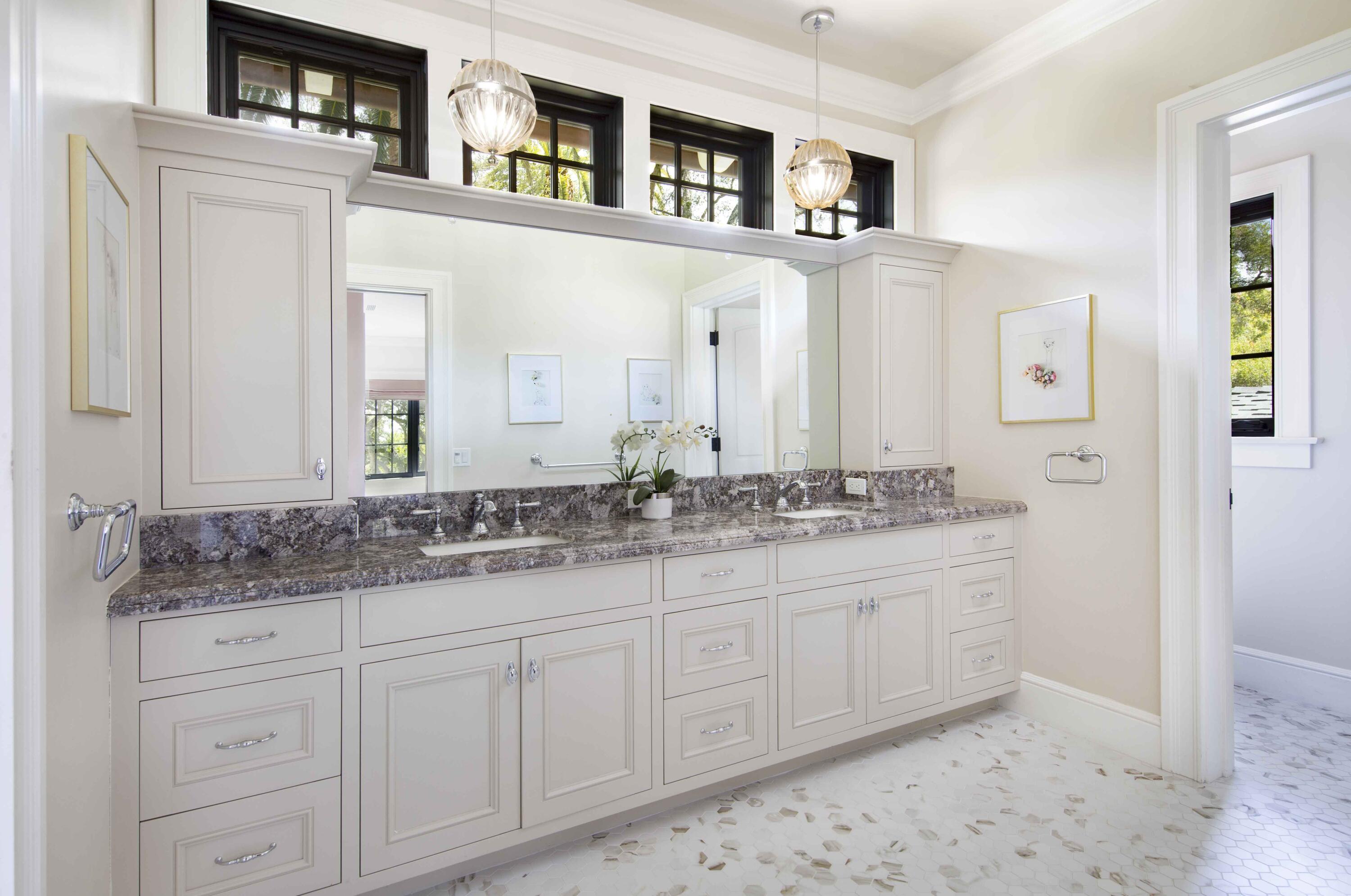 1729 Glen Oaks Drive