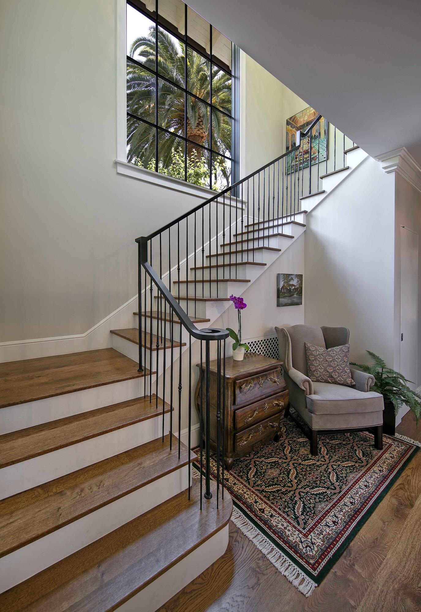 1729 Glen Oaks Drive