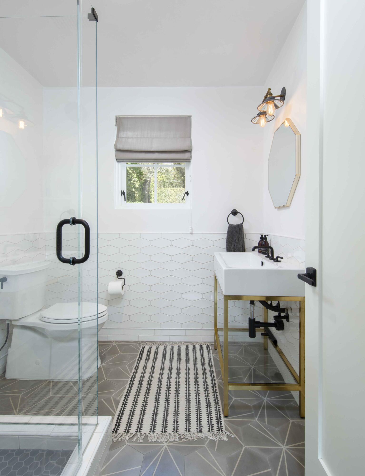 1729 Glen Oaks Drive