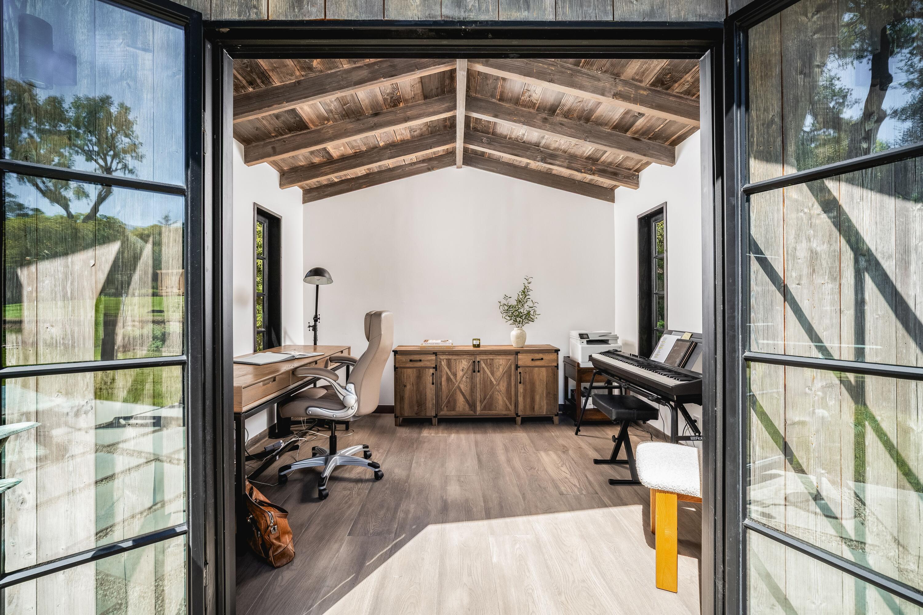 2775 Sycamore Canyon Road