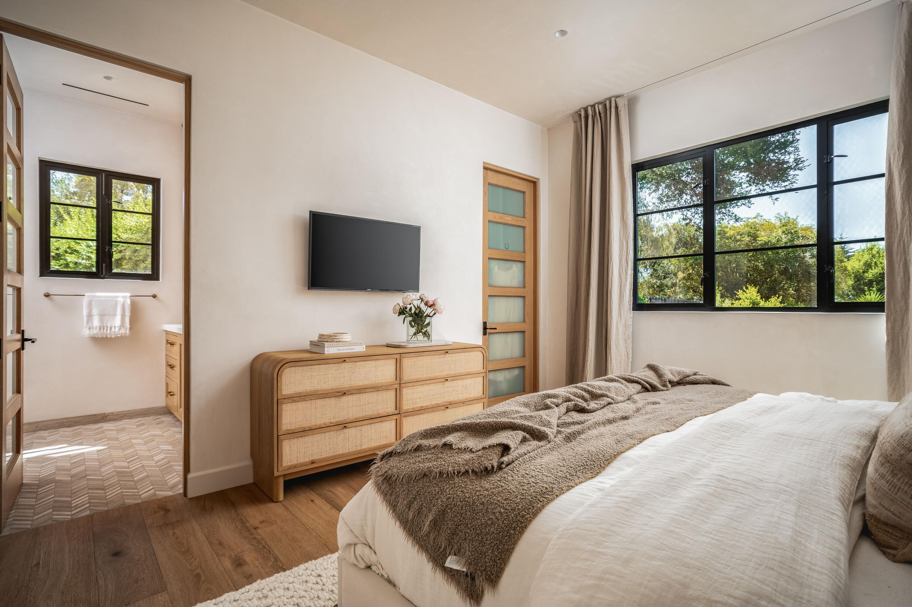 2775 Sycamore Canyon Road