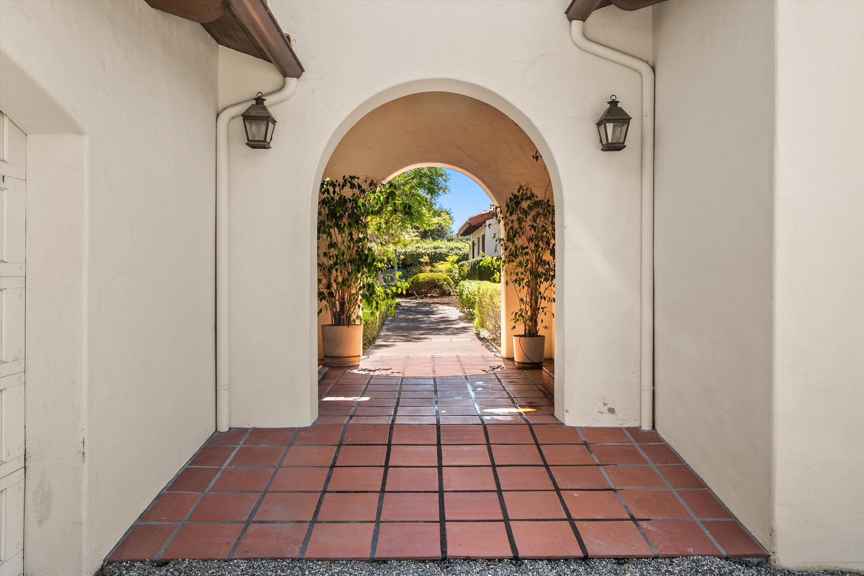 5900 La Goleta Rd Road