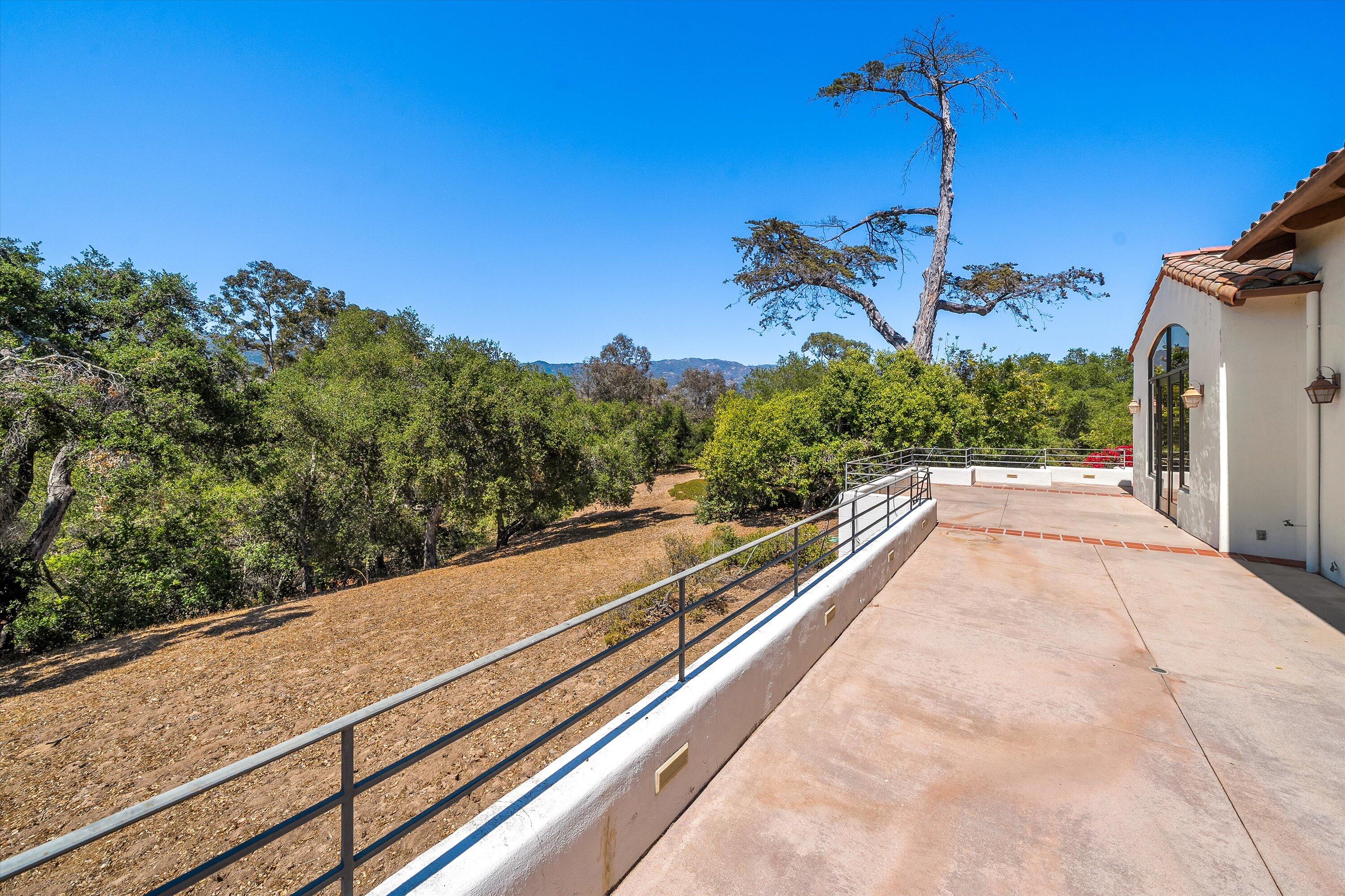 5900 La Goleta Rd Road