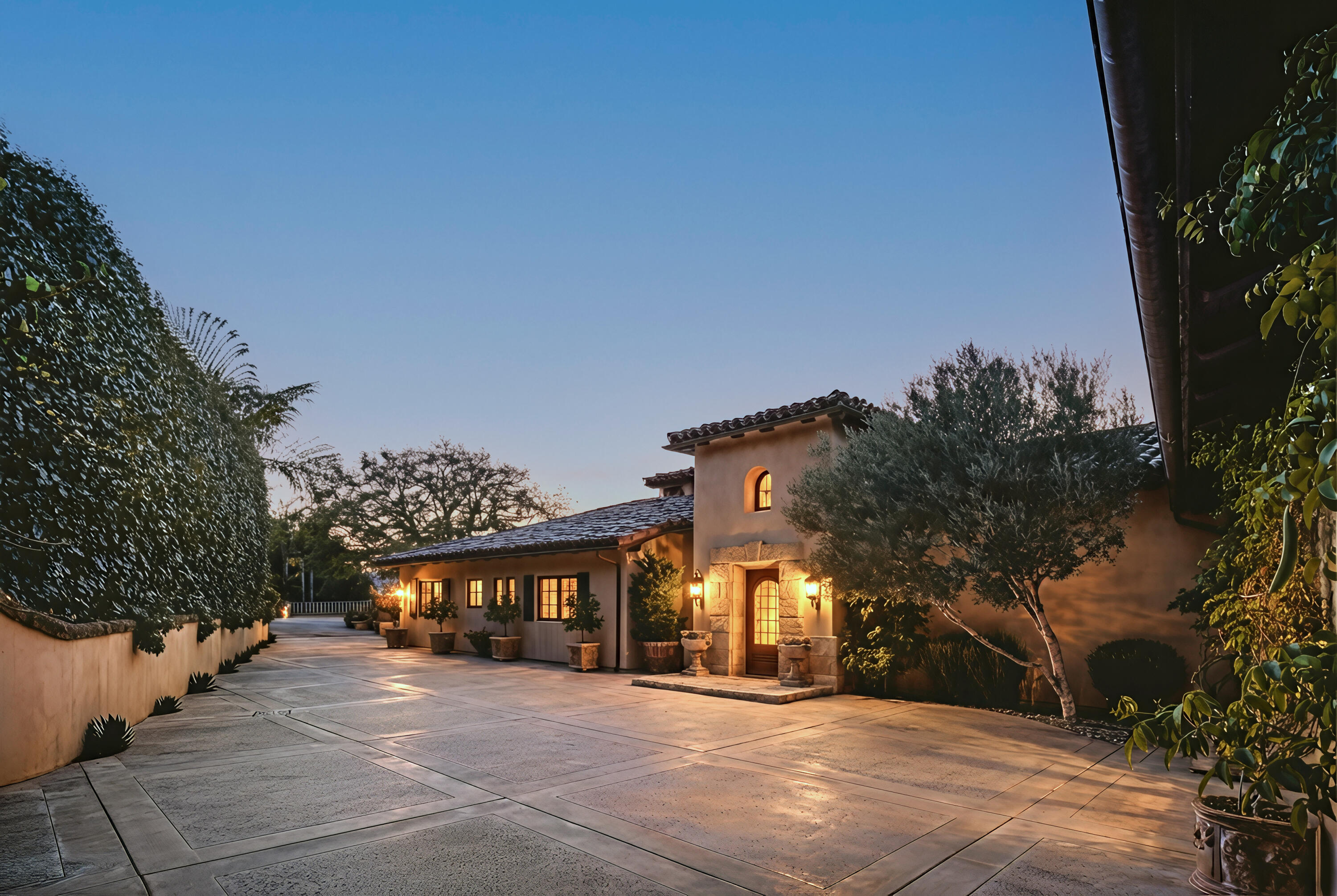 4020 Cuervo Avenue