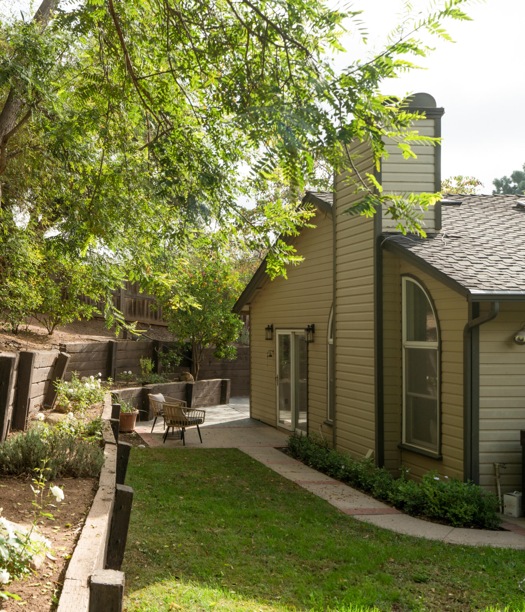 608 Camino Campana