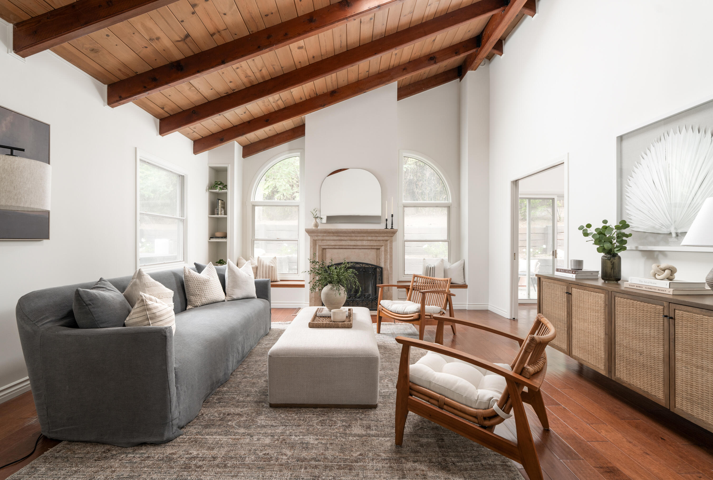 608 Camino Campana