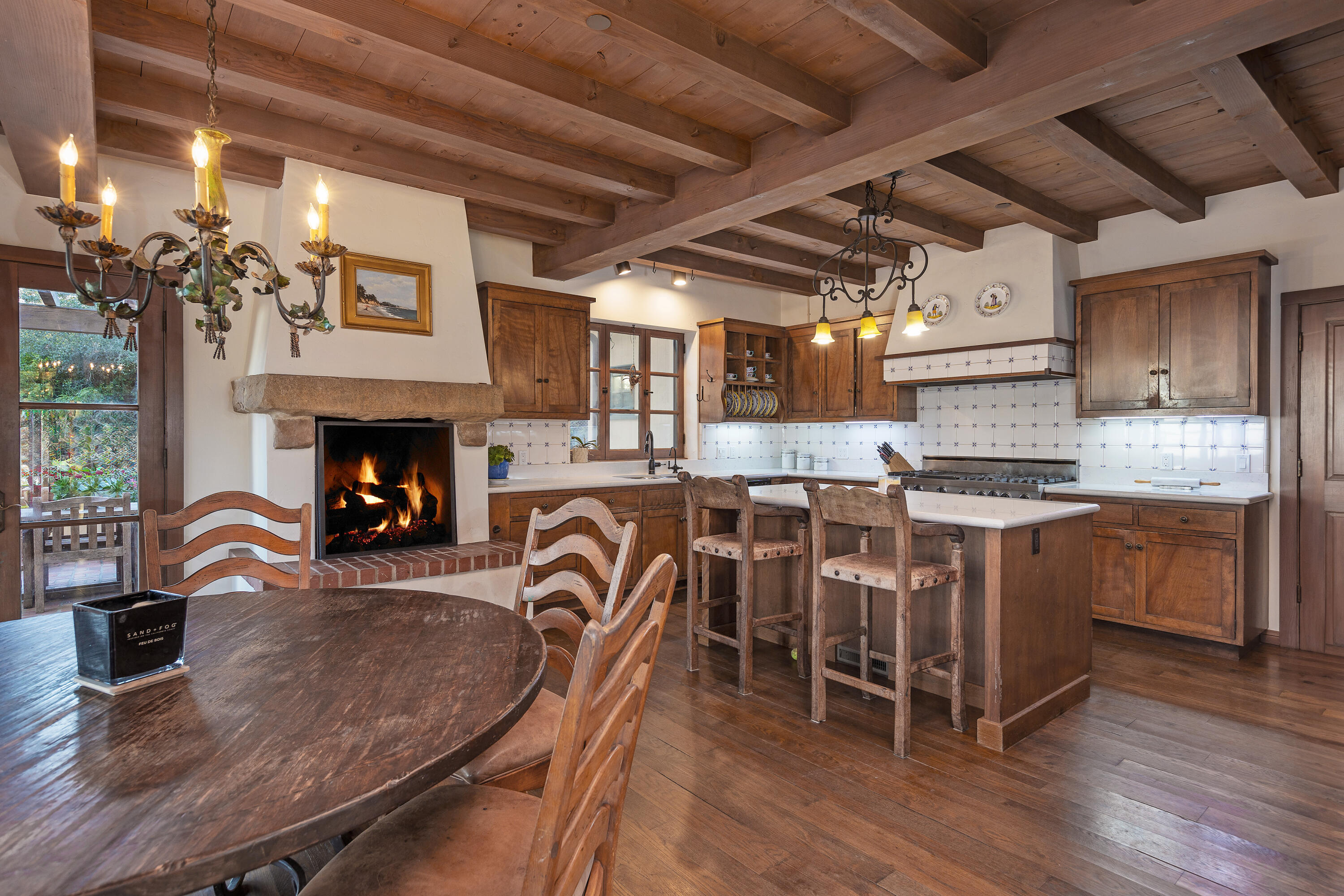 815 Hot Springs Road