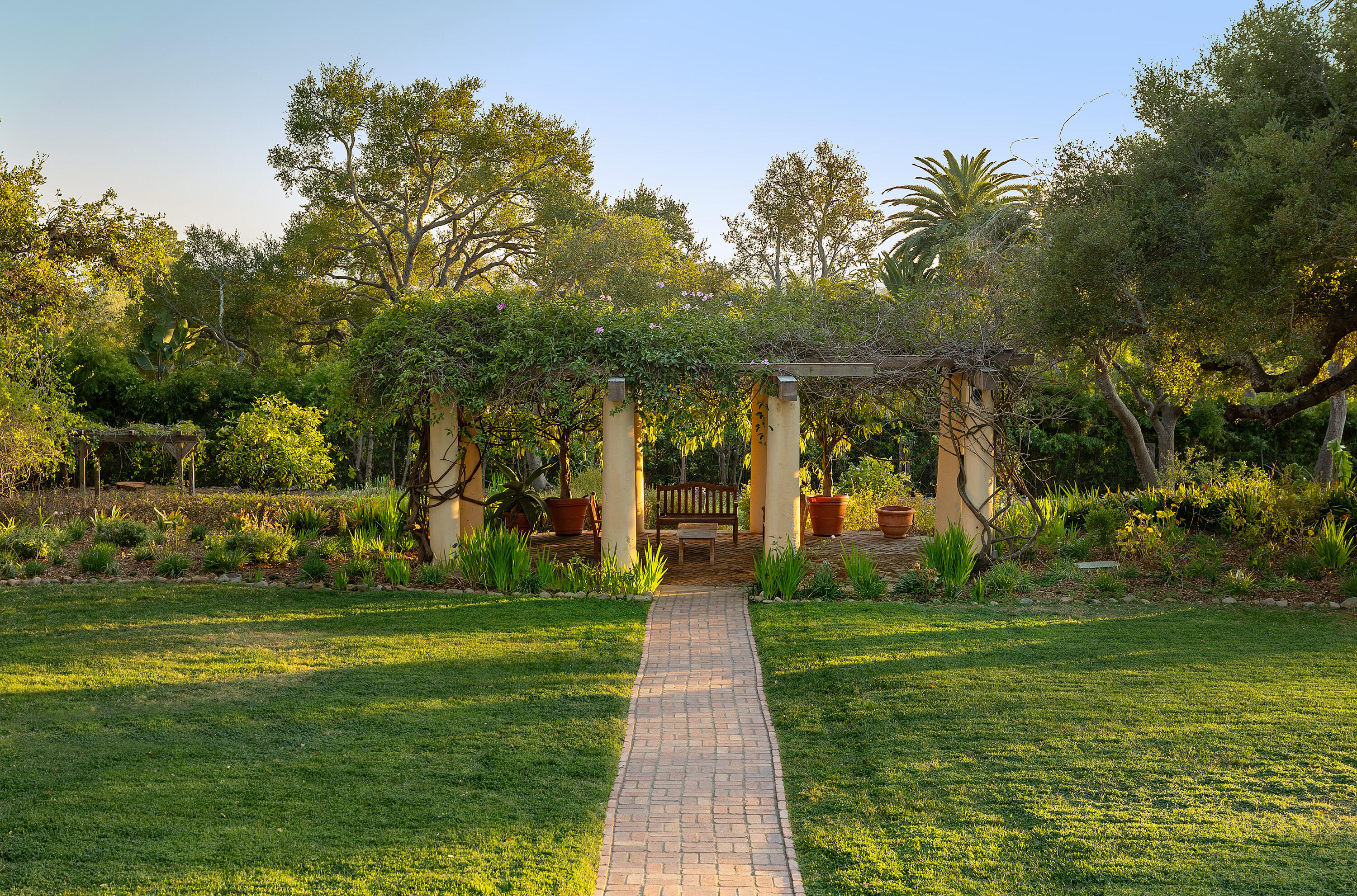 815 Hot Springs Road