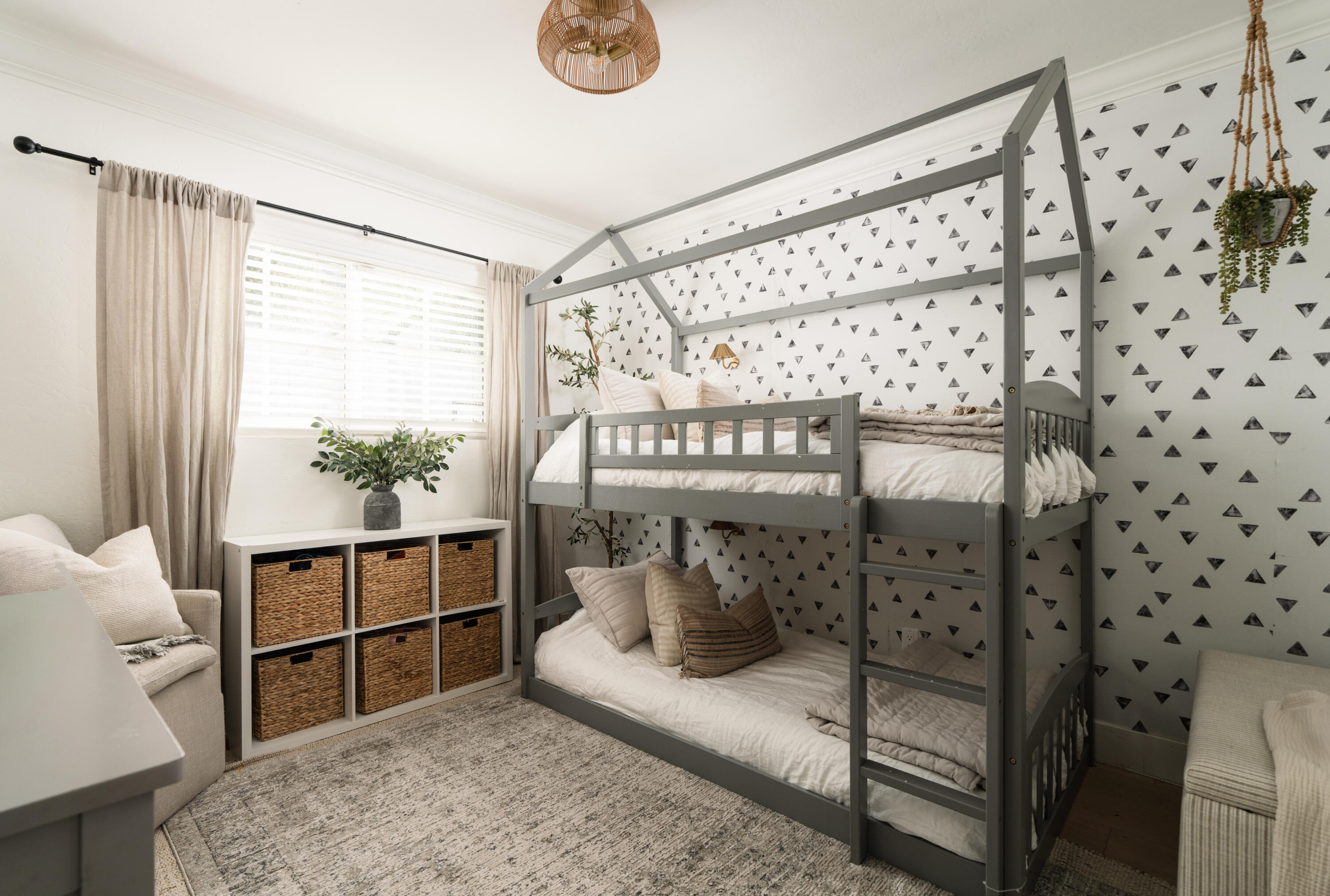 1477 Las Positas Place