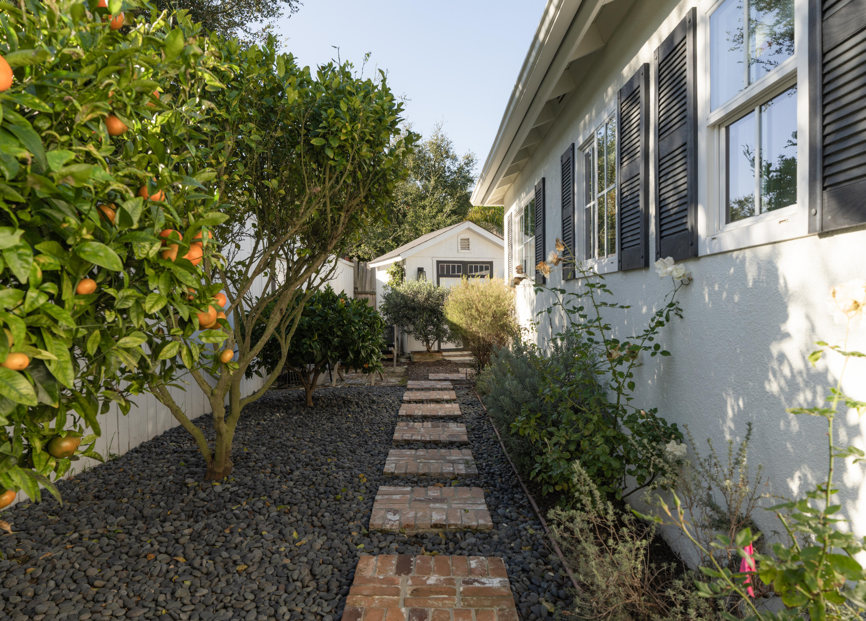1477 Las Positas Place