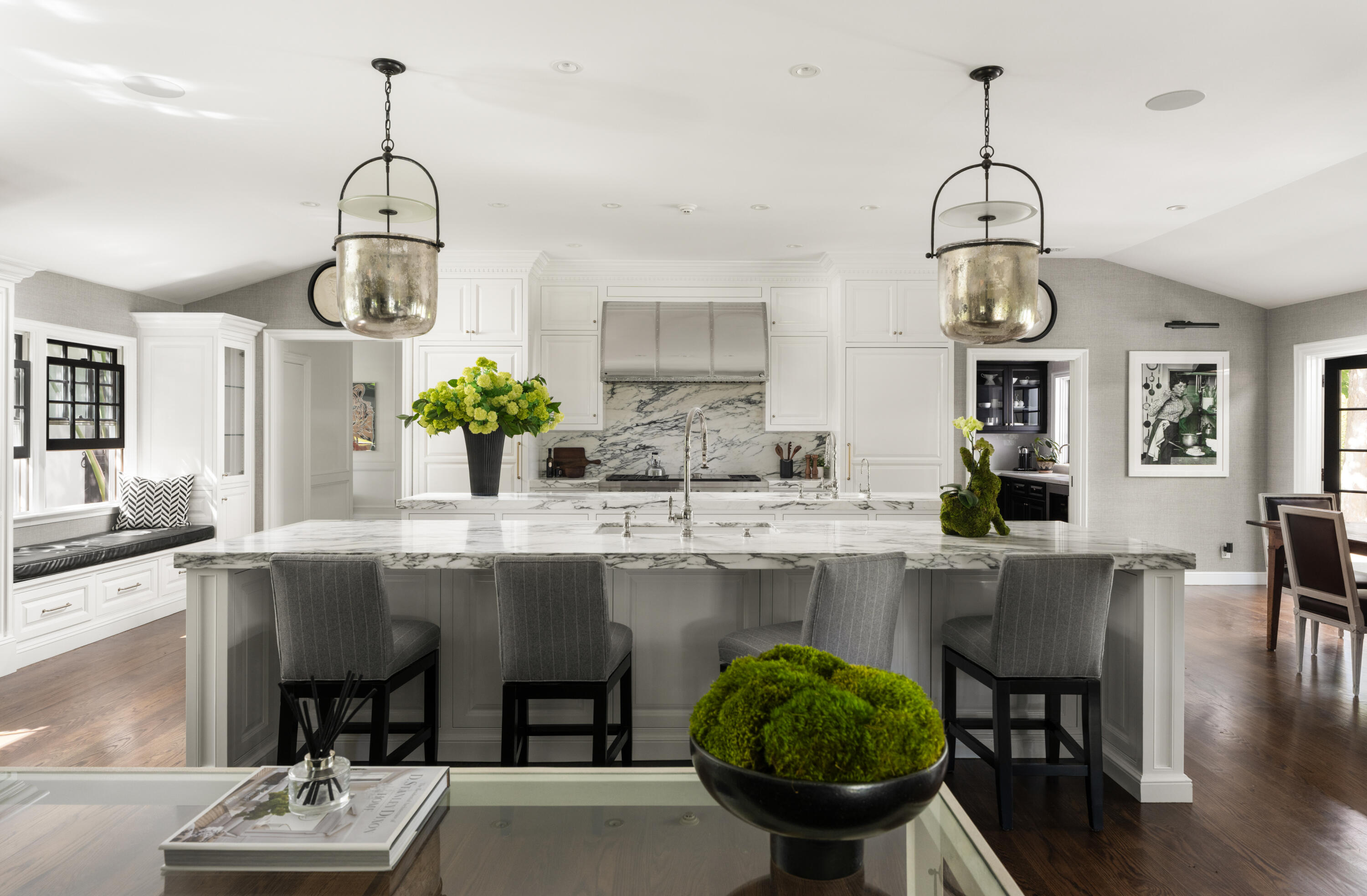 4225 Mariposa Drive