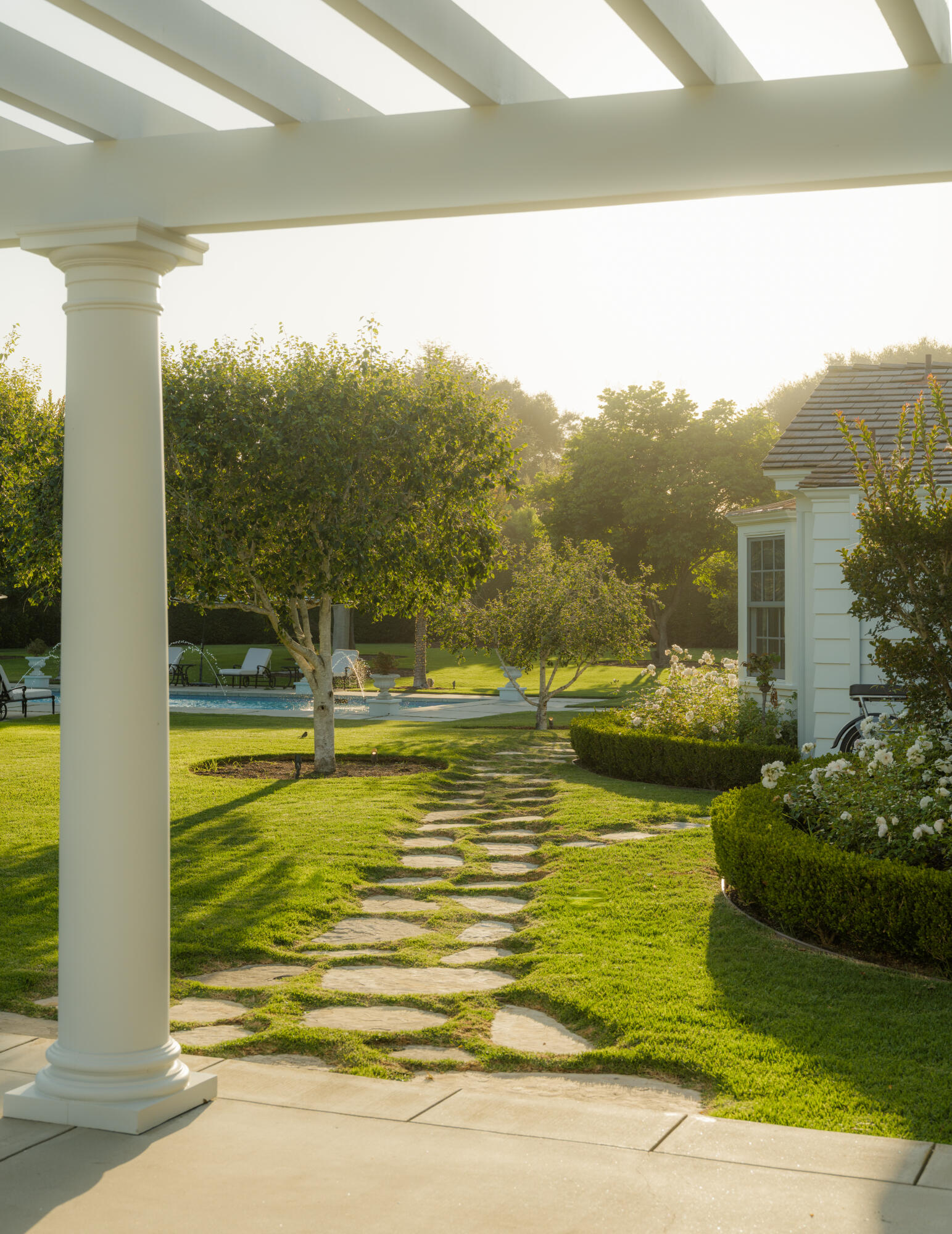 4225 Mariposa Drive