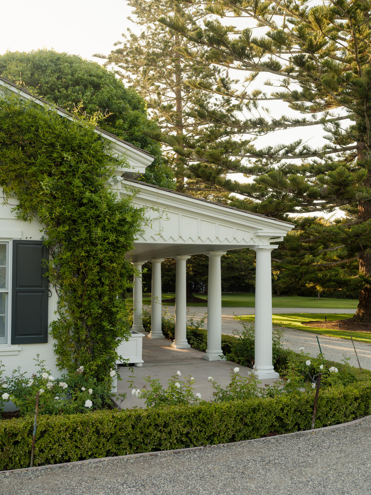 4225 Mariposa Drive