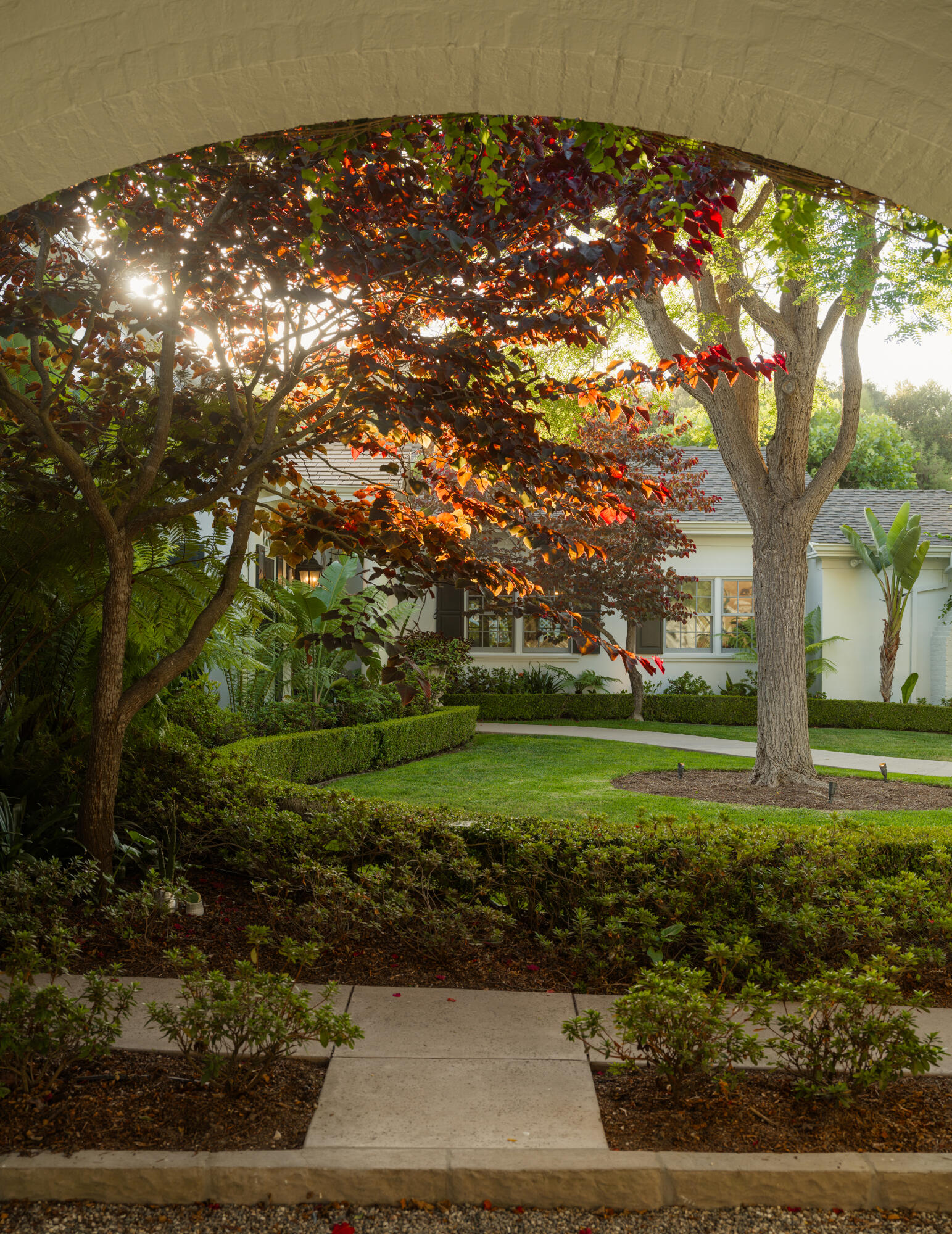 4225 Mariposa Drive