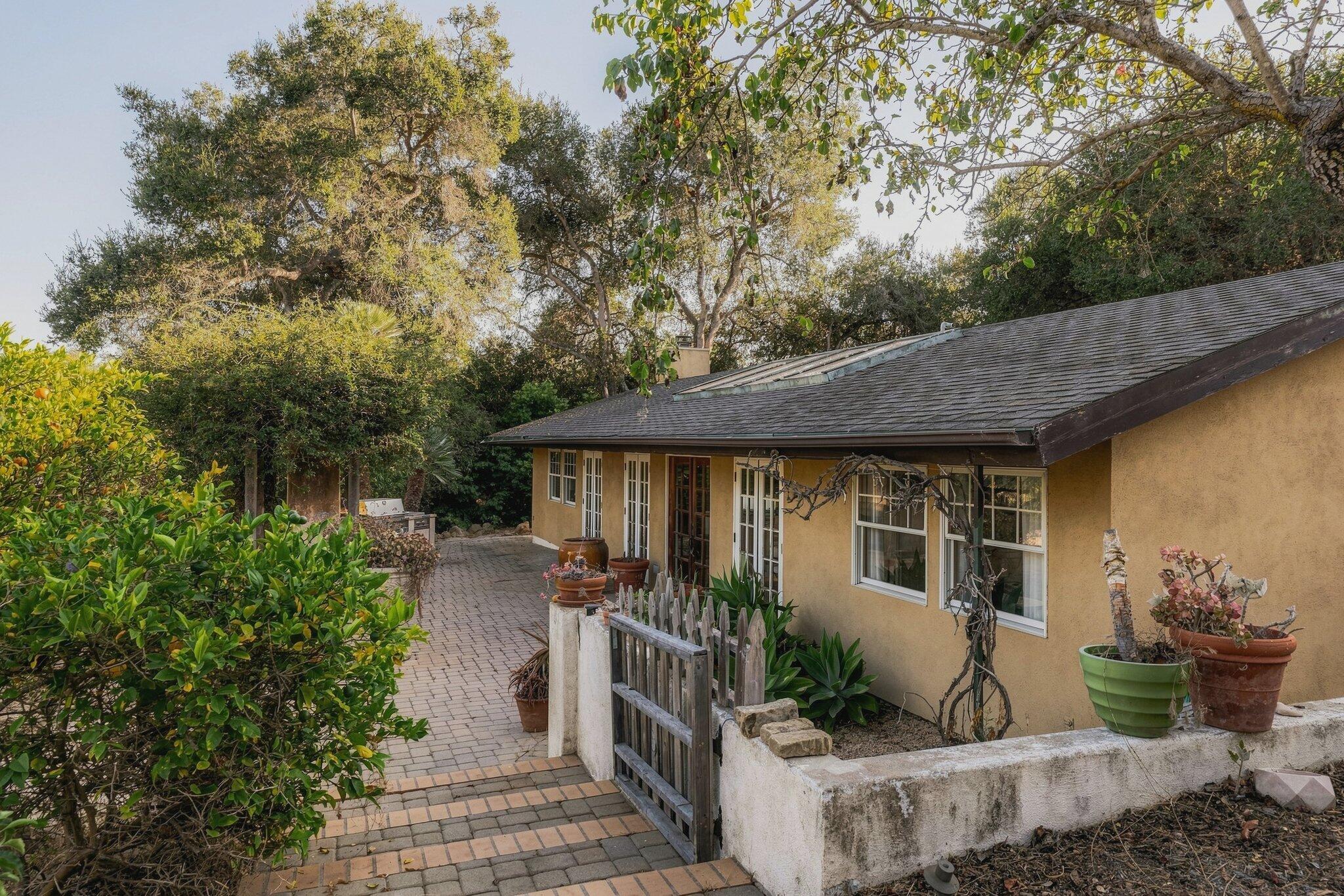 625 Parra Grande Lane