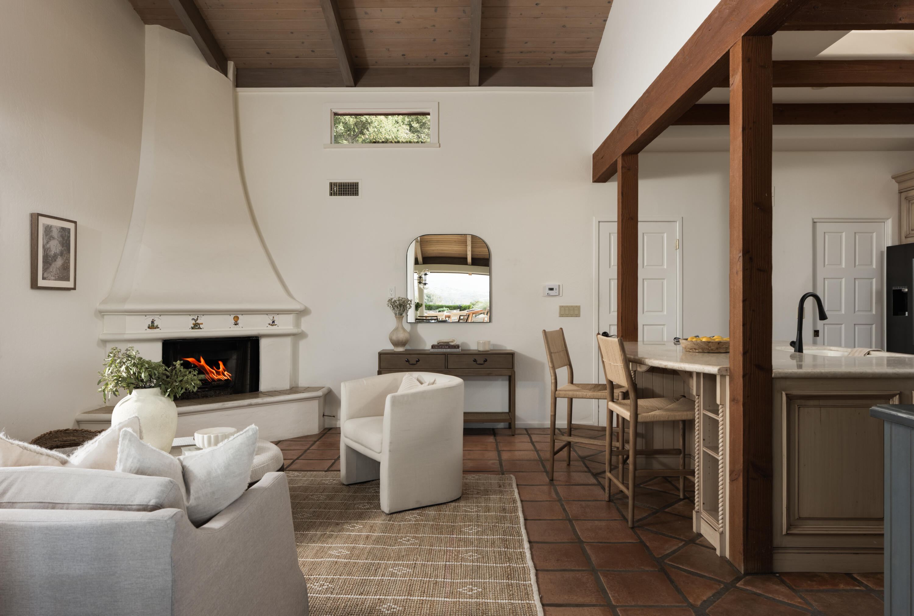 4585 Vieja Drive