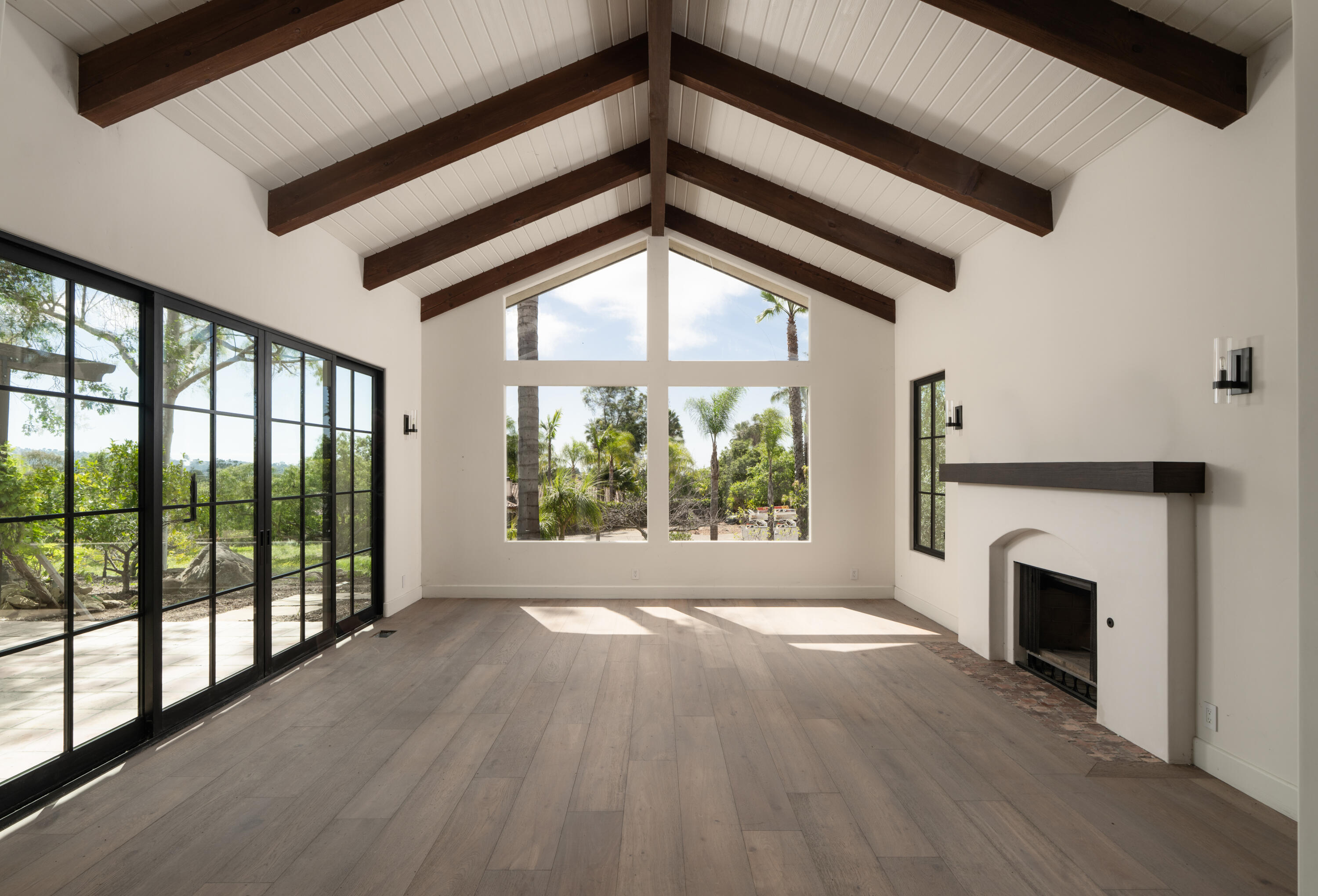 4488 La Paloma Avenue