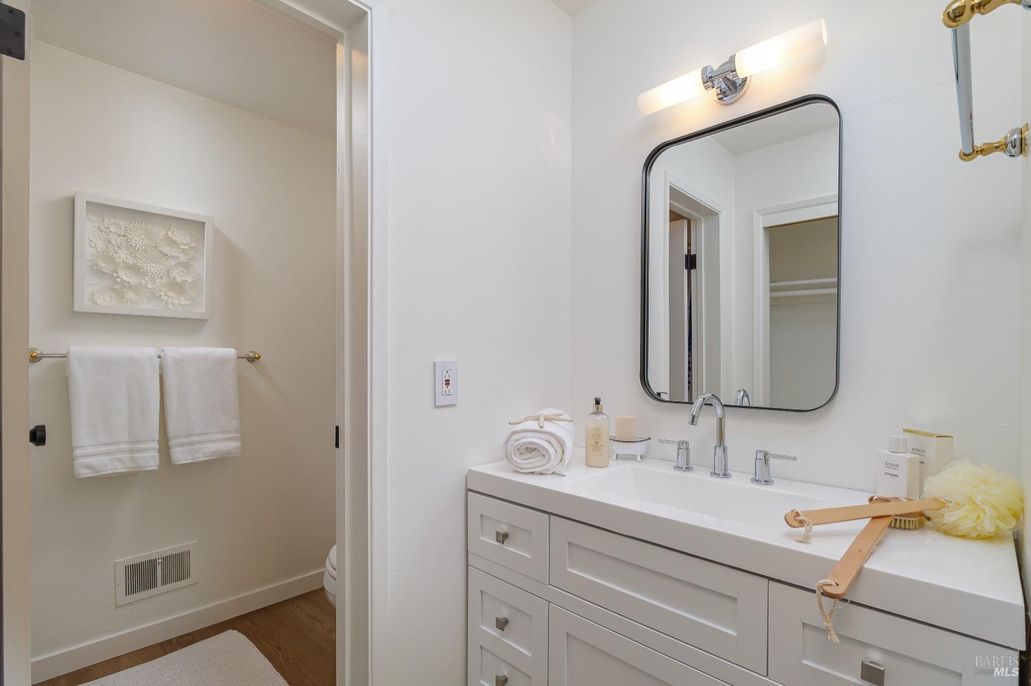 157 Mariner Green Ct