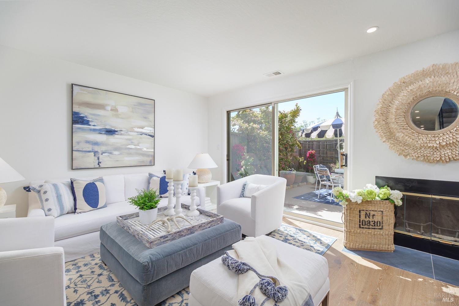 157 Mariner Green Ct