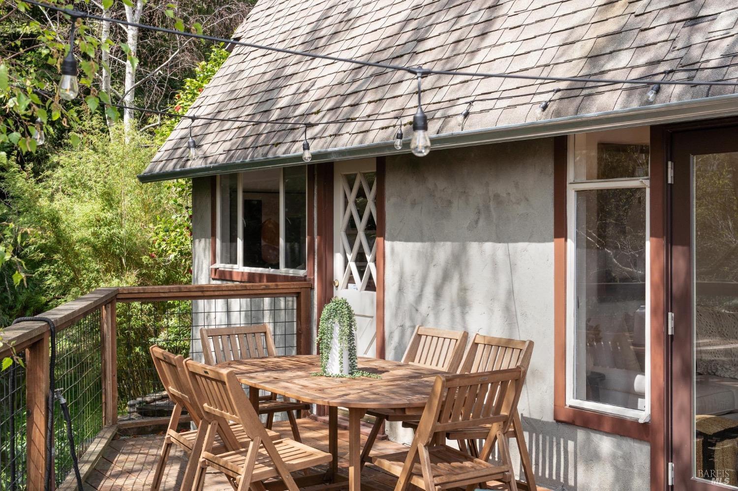 925 W California Ave