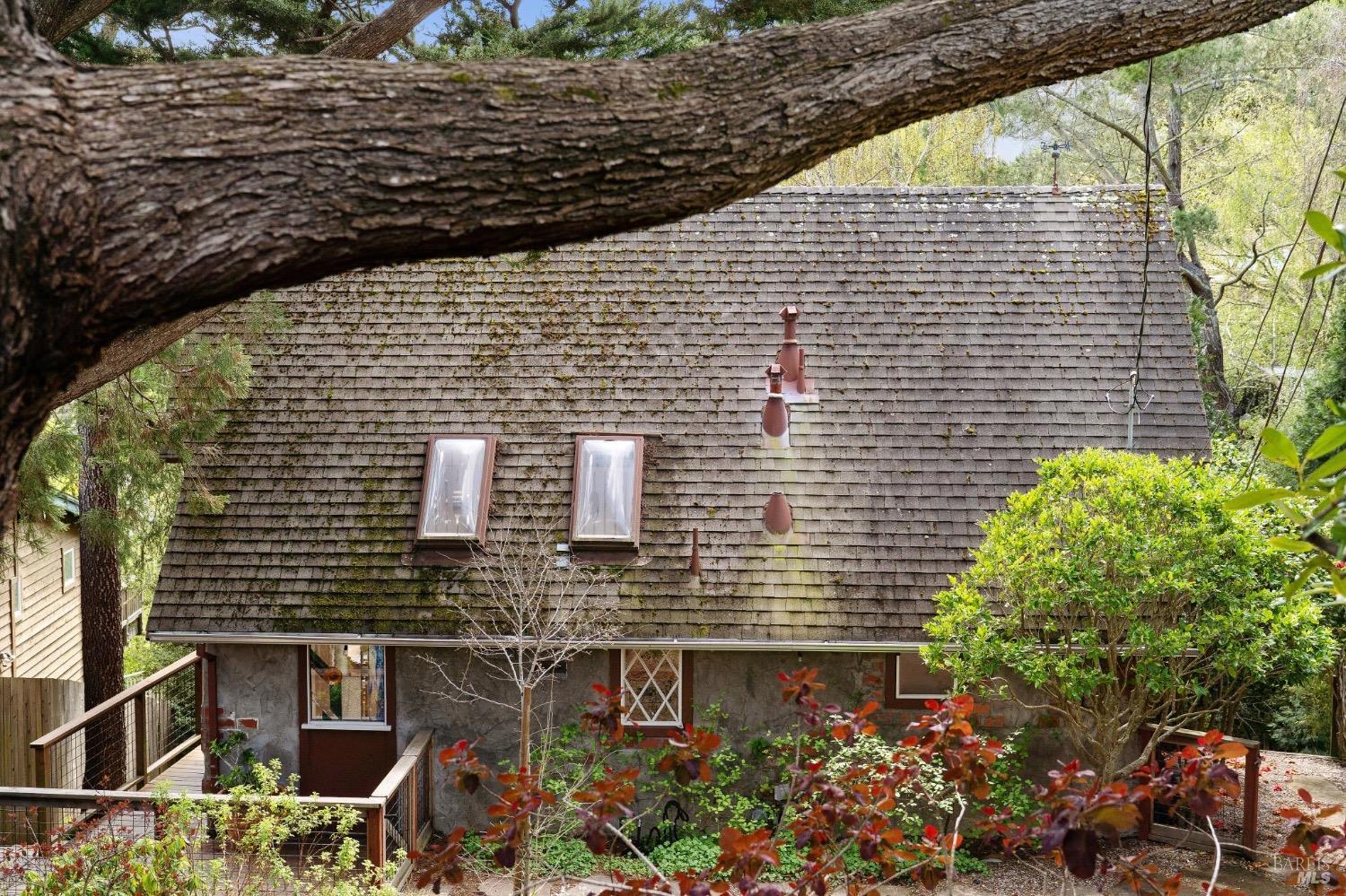 925 W California Ave