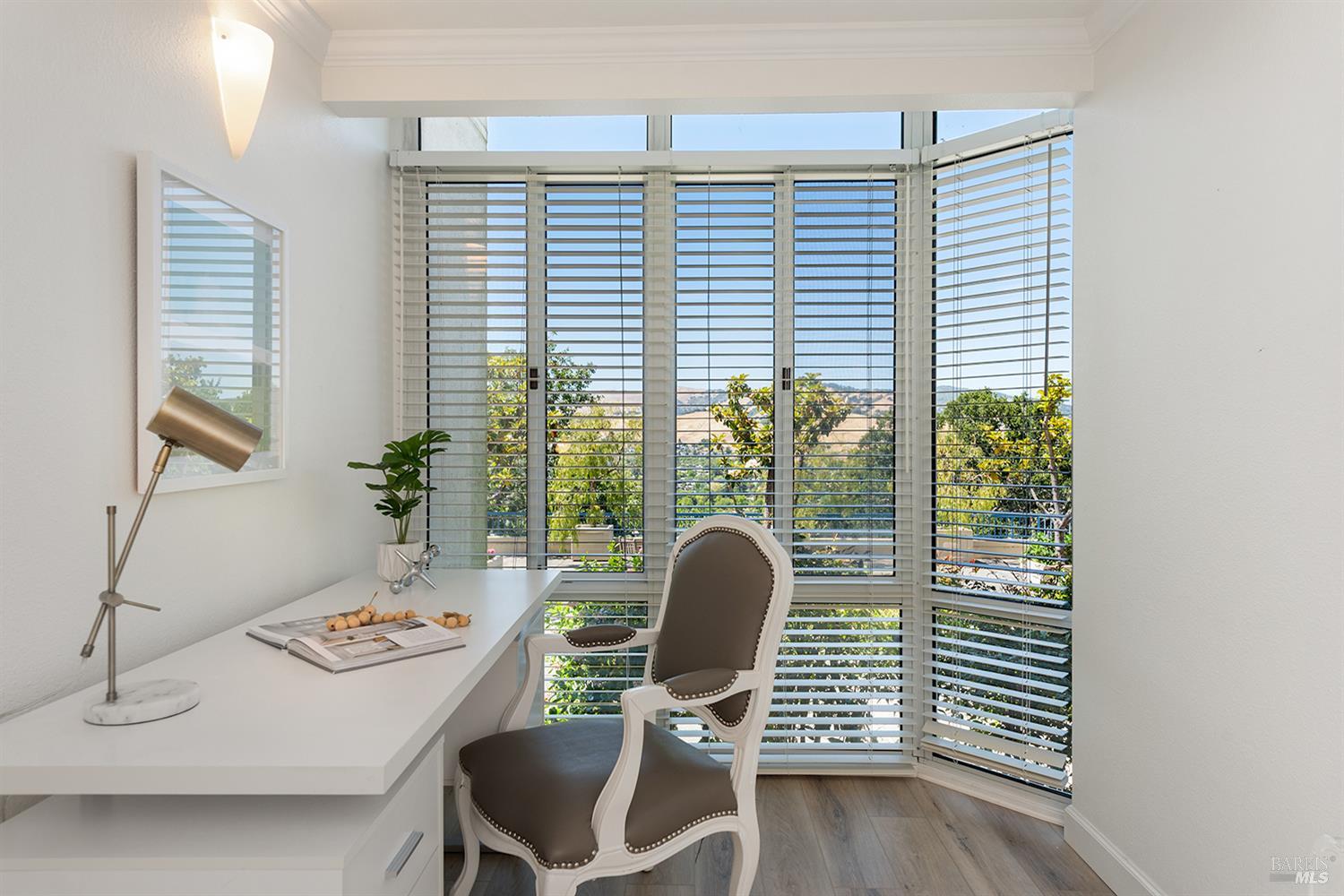 100 Thorndale Dr #150