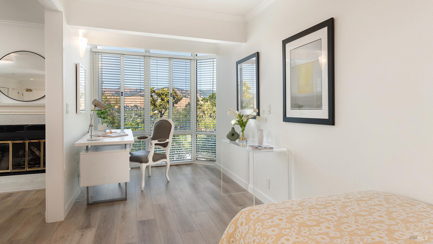 100 Thorndale Dr #150