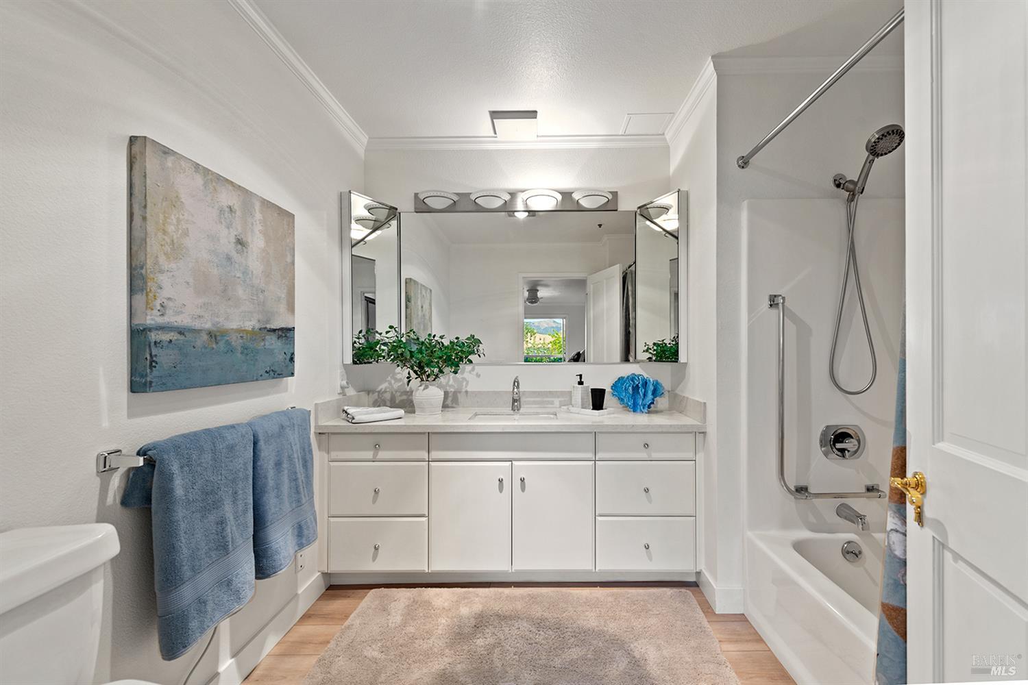 100 Thorndale Dr #150