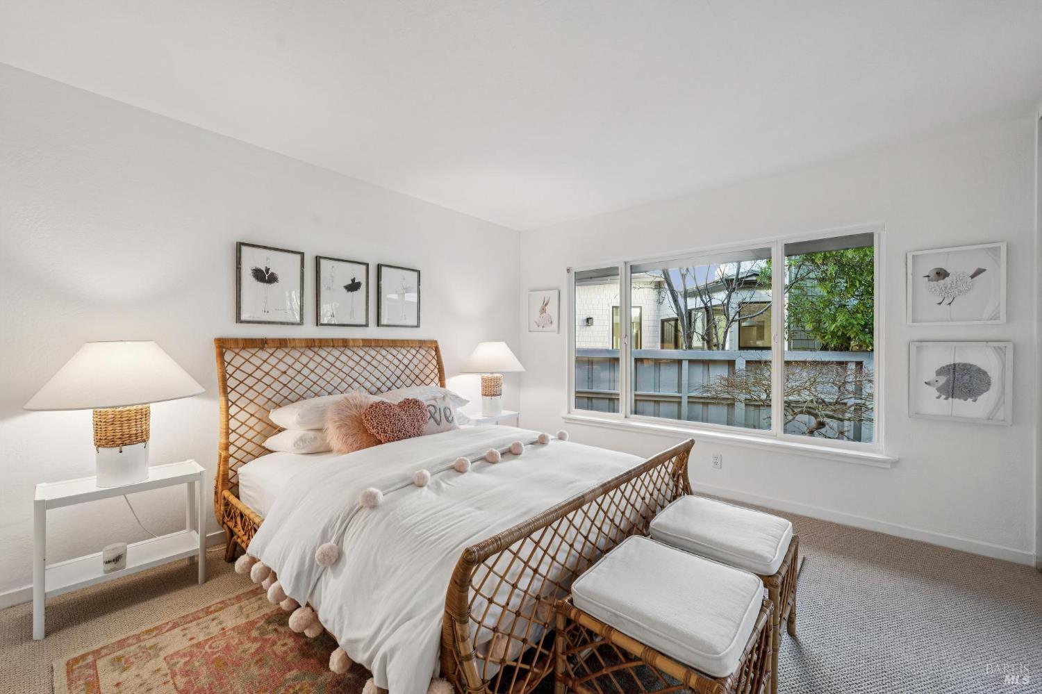 28 Corte Del Coronado