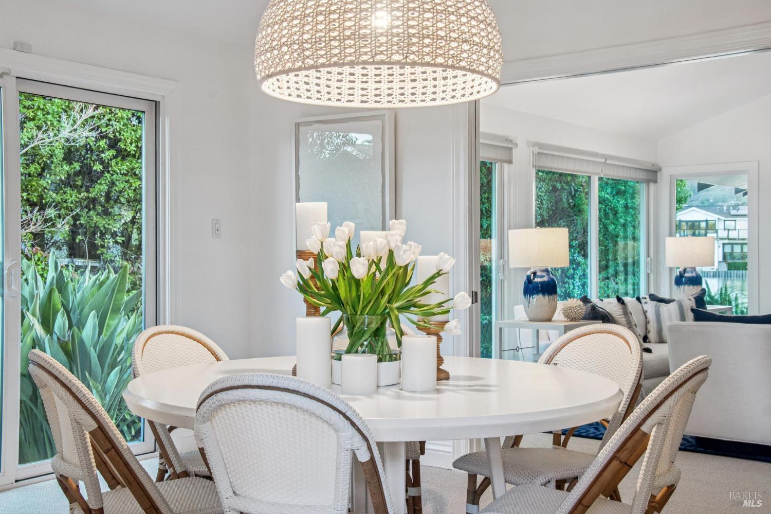 28 Corte Del Coronado