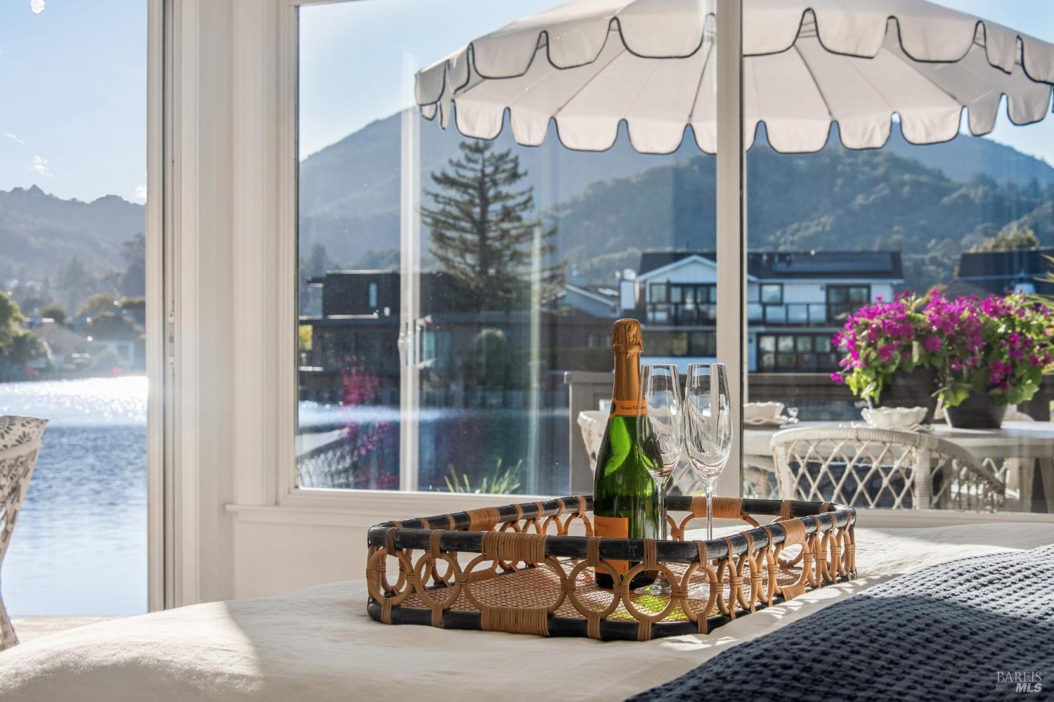 28 Corte Del Coronado