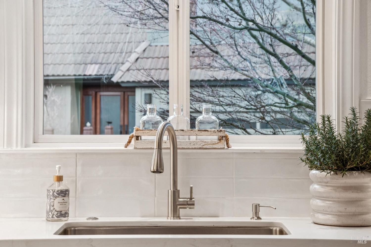 28 Corte Del Coronado