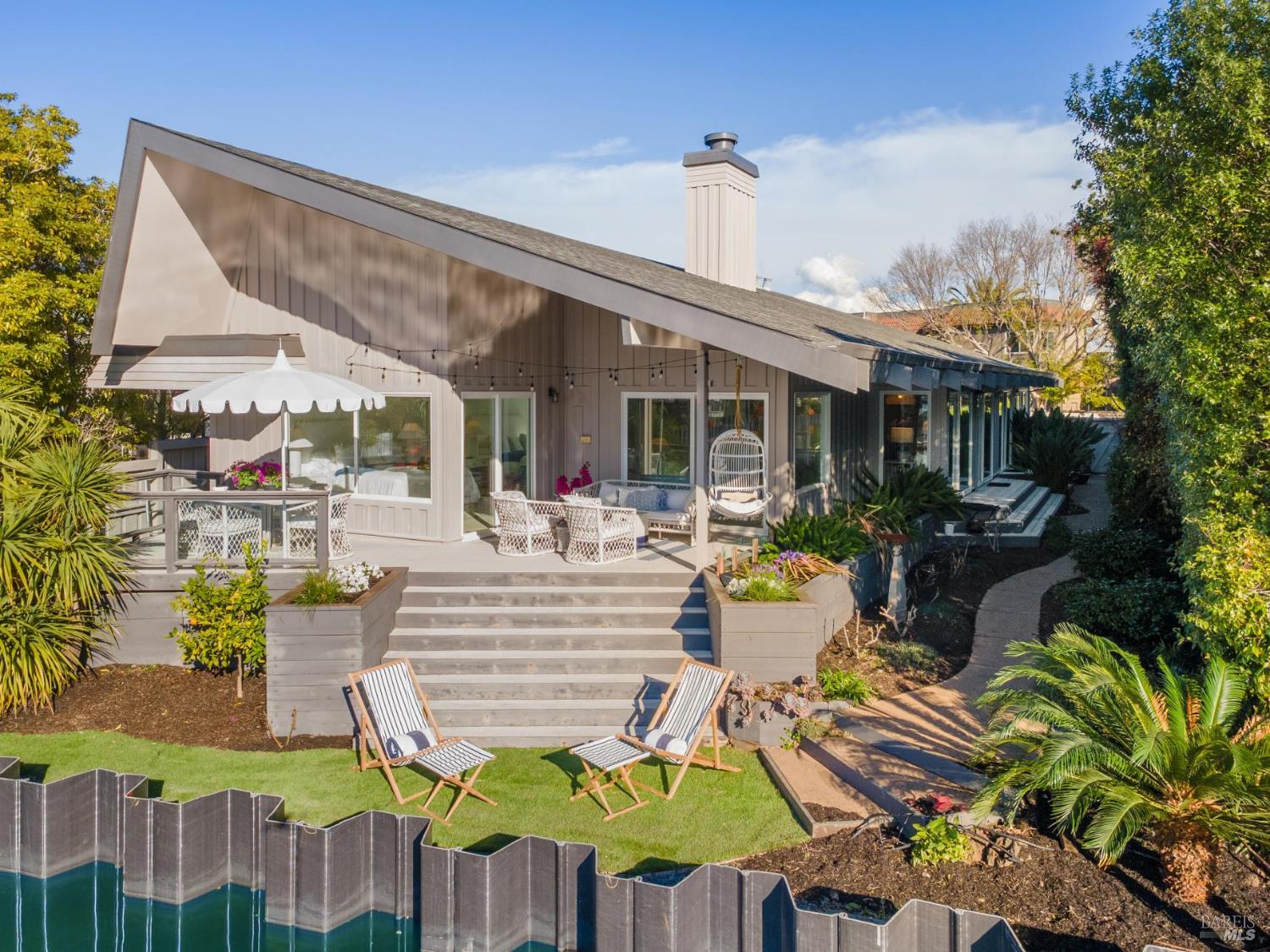 28 Corte Del Coronado