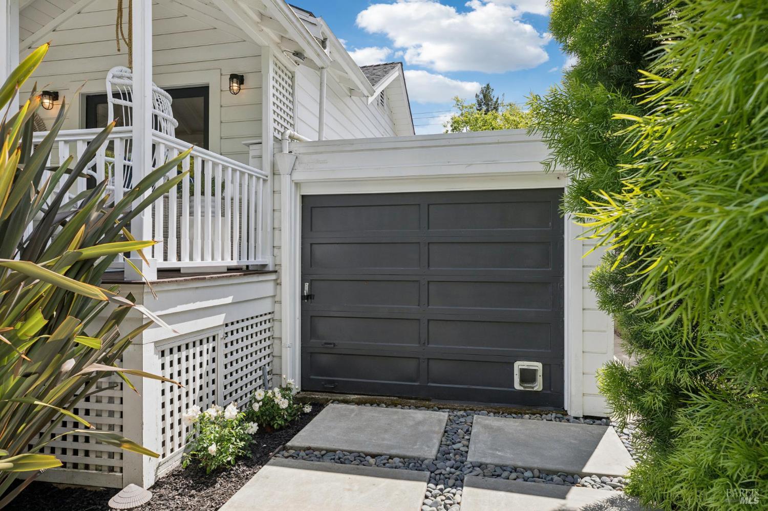 204 Greenfield Avenue