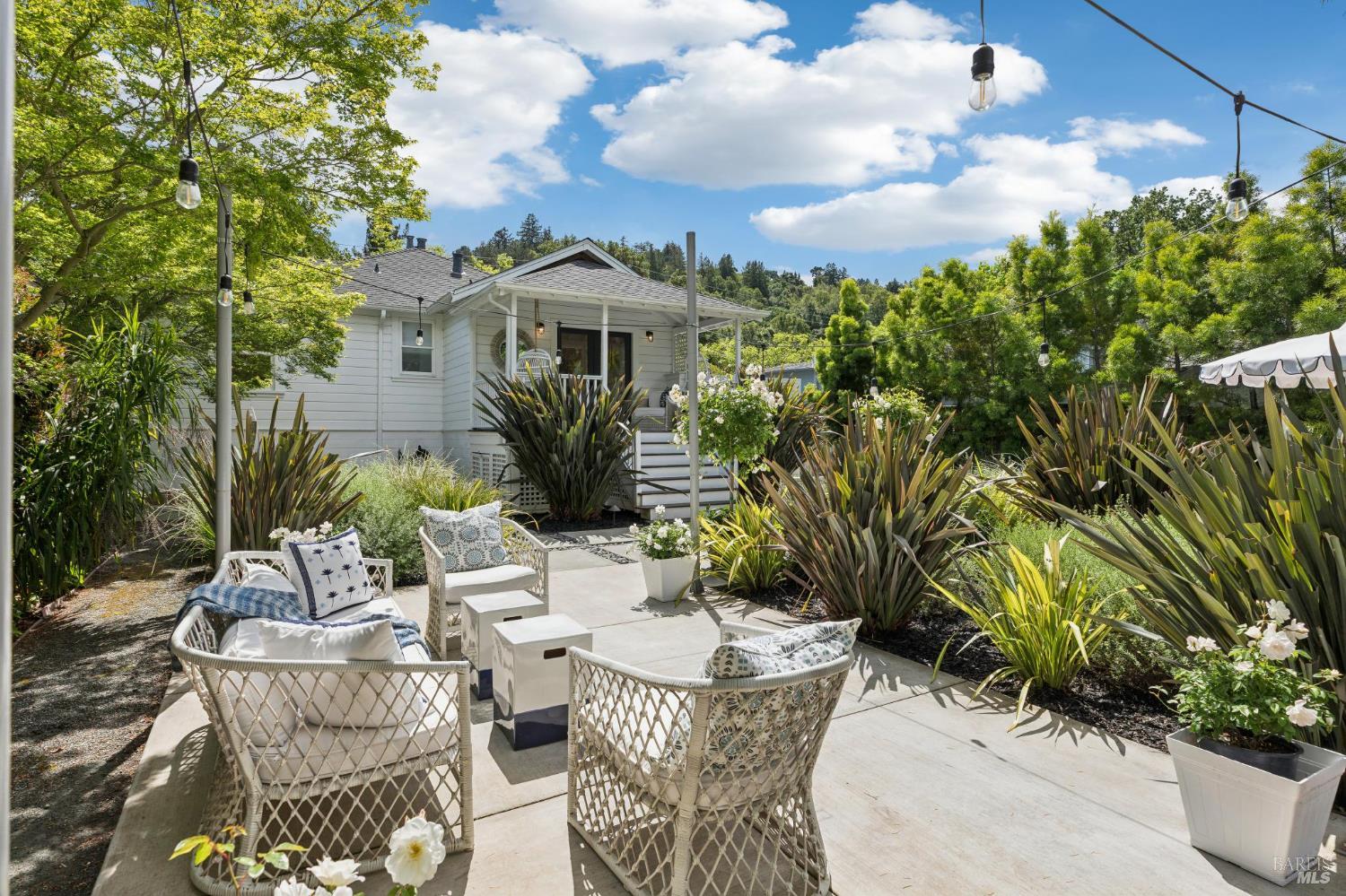 204 Greenfield Avenue