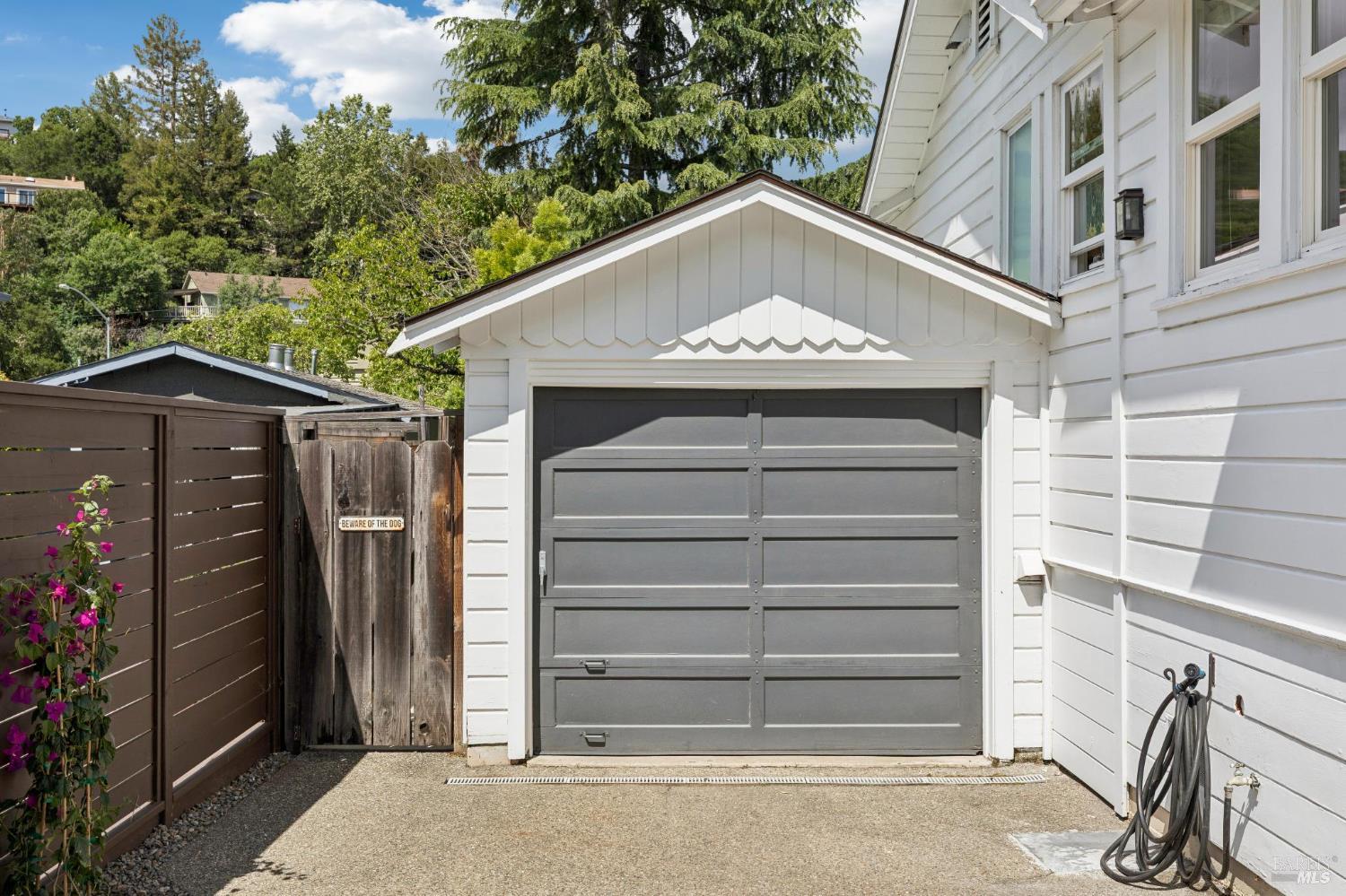 204 Greenfield Avenue