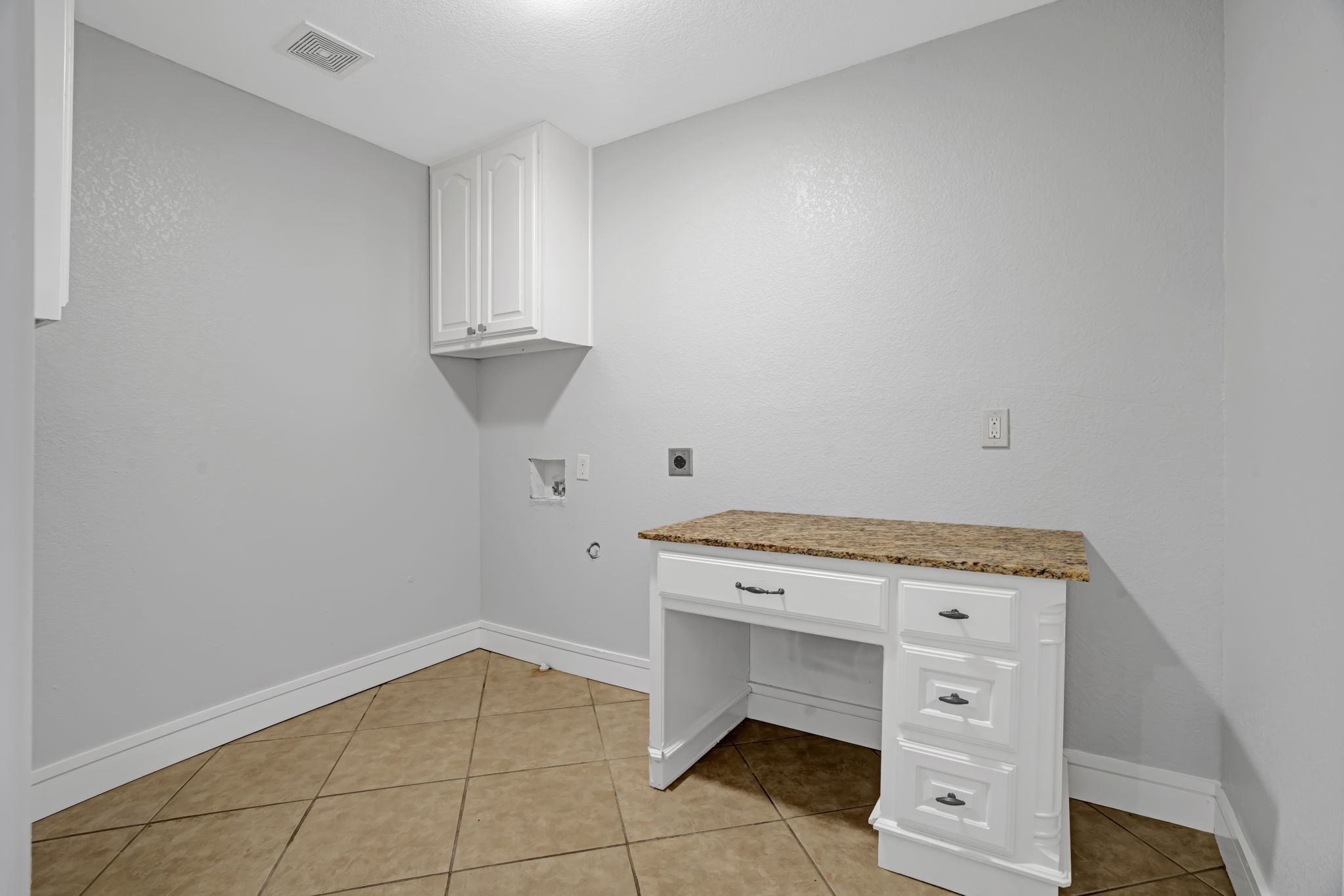 229 Cotillion Road