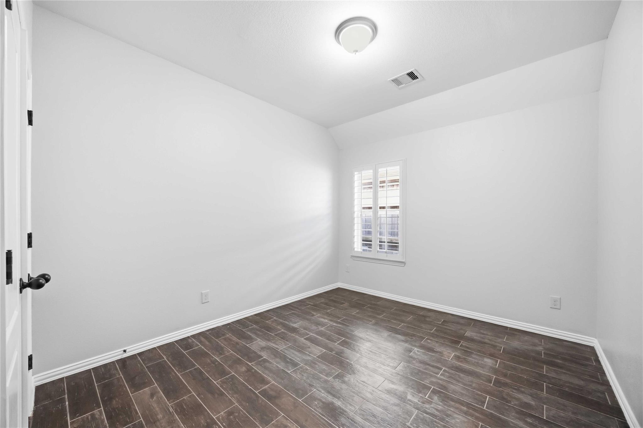 601 Dunlavy Lane