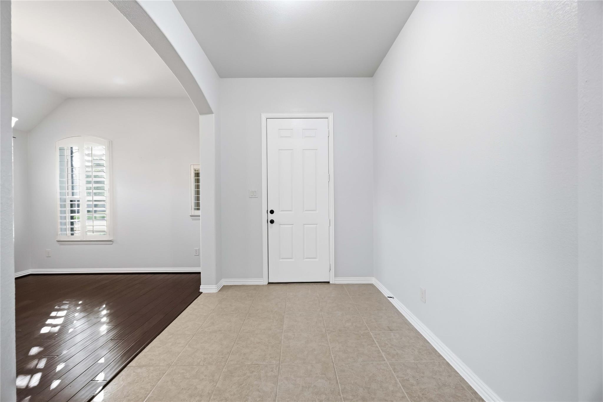 601 Dunlavy Lane