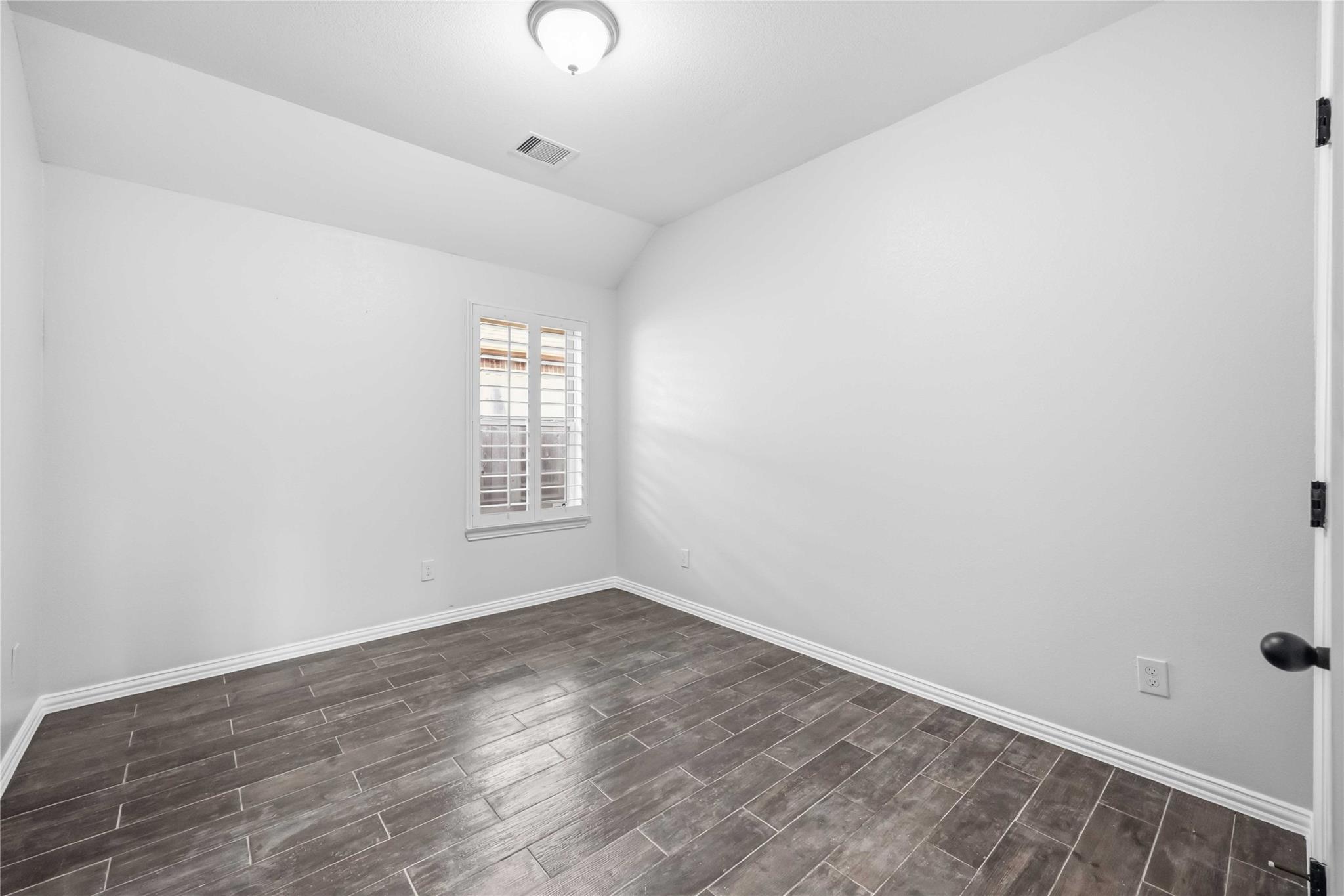 601 Dunlavy Lane