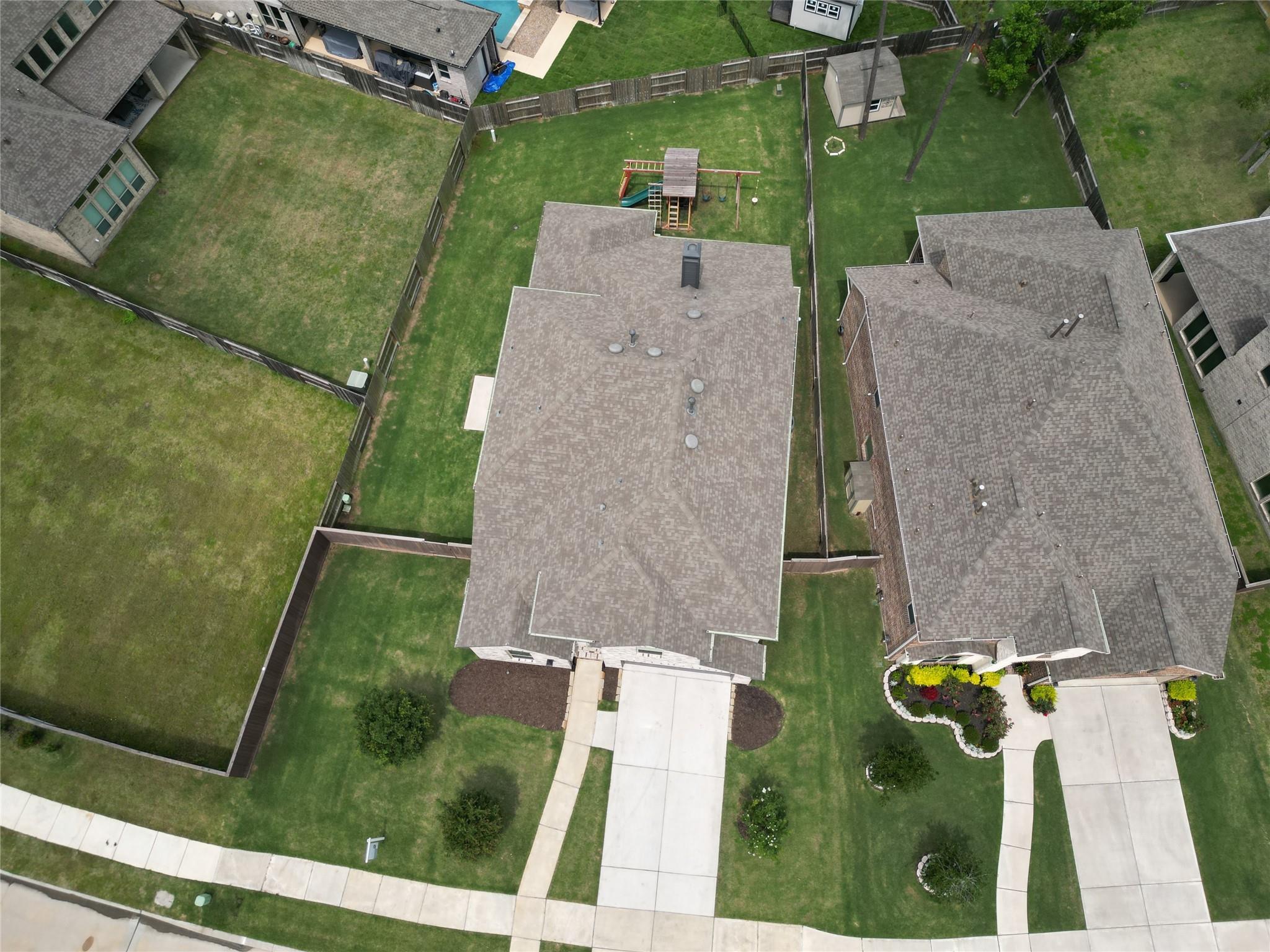 16819 Beechwood Forest Way