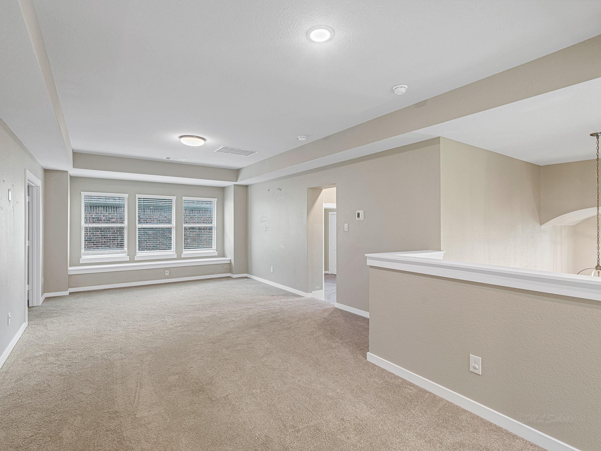 16819 Beechwood Forest Way