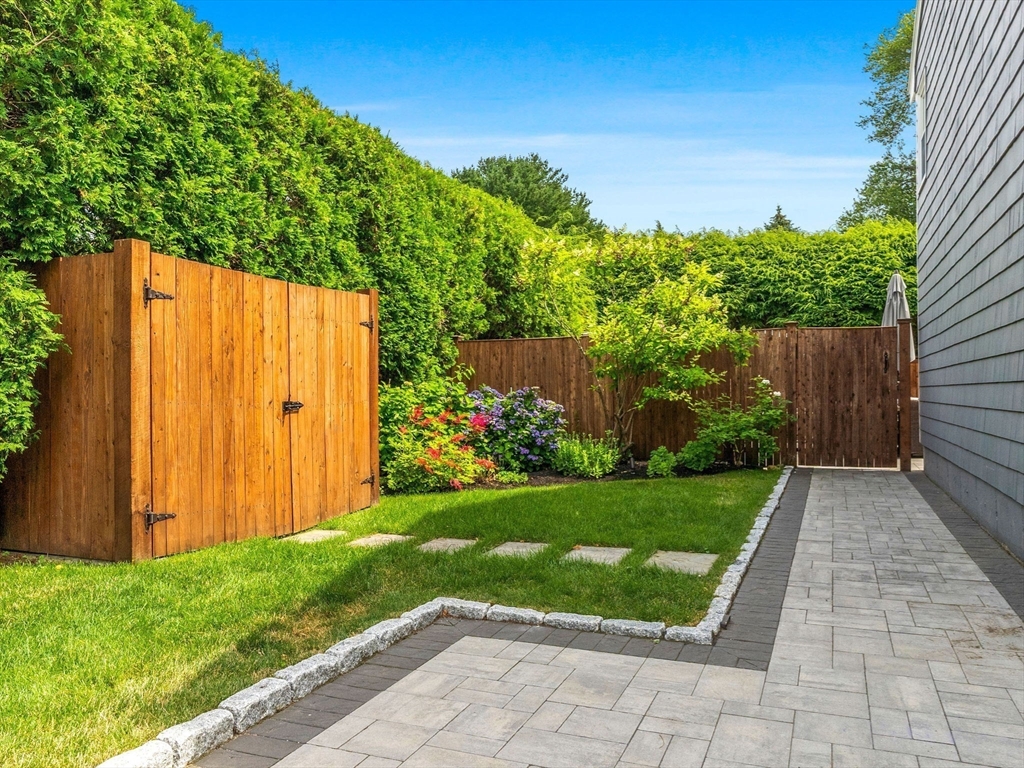 134 Beacon Hill Blvd