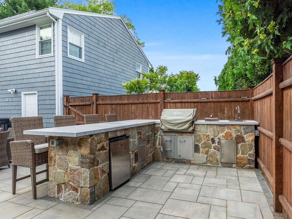 134 Beacon Hill Blvd