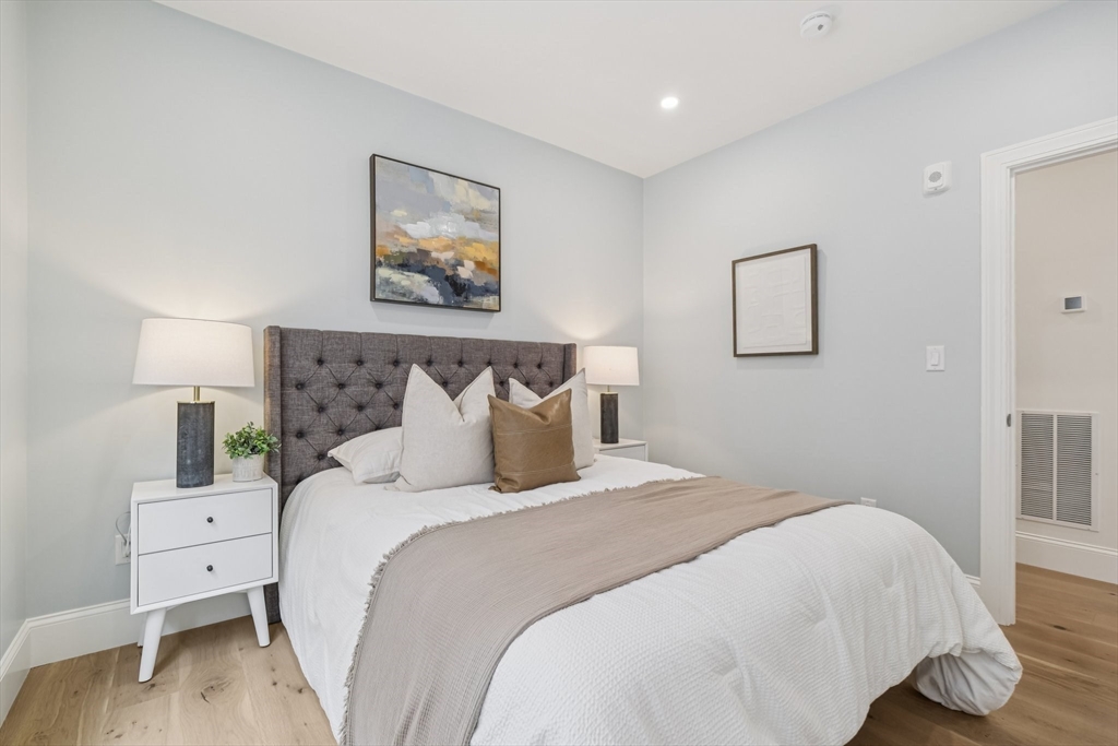 36 Springfield St # 1