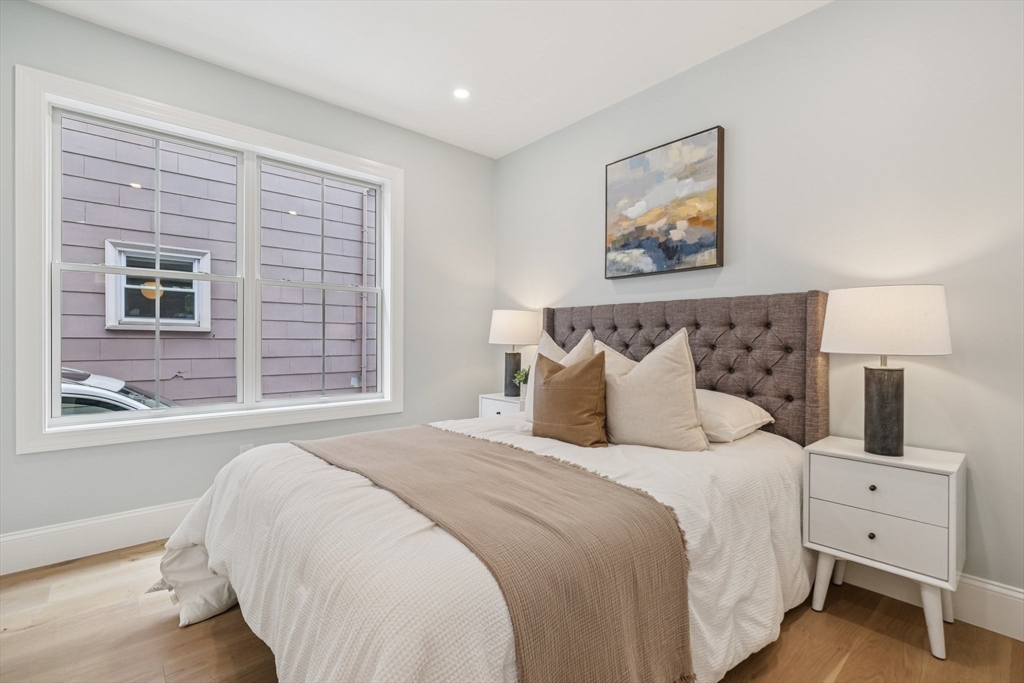 36 Springfield St # 1