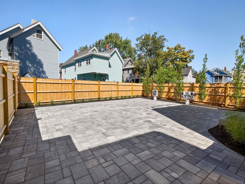 36 Springfield St # 1